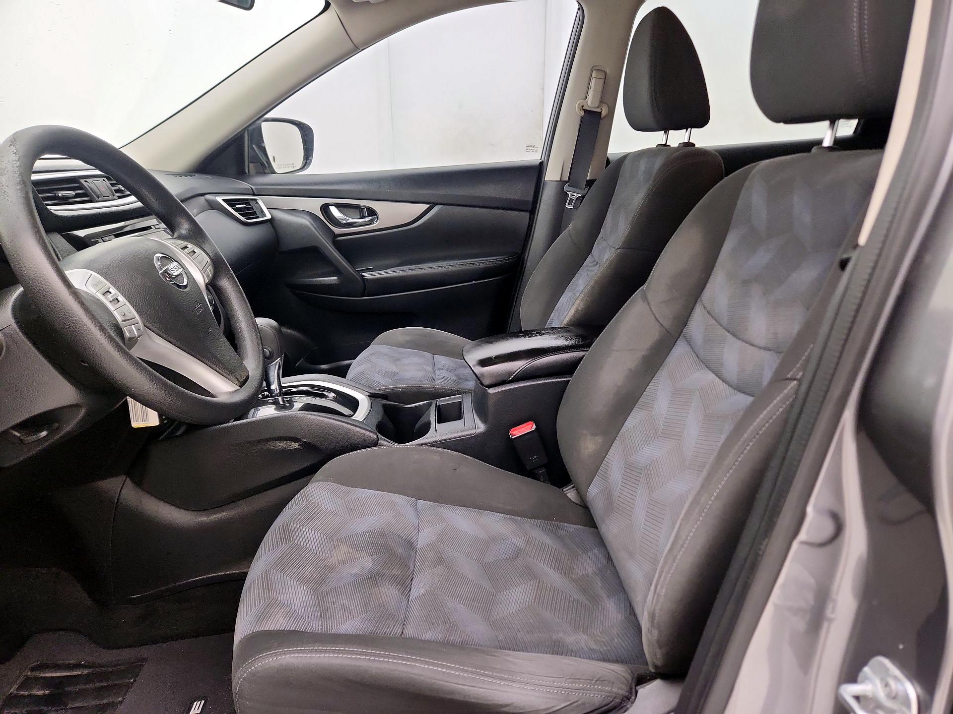 Thumbnail: 2016 Nissan Rogue - 11