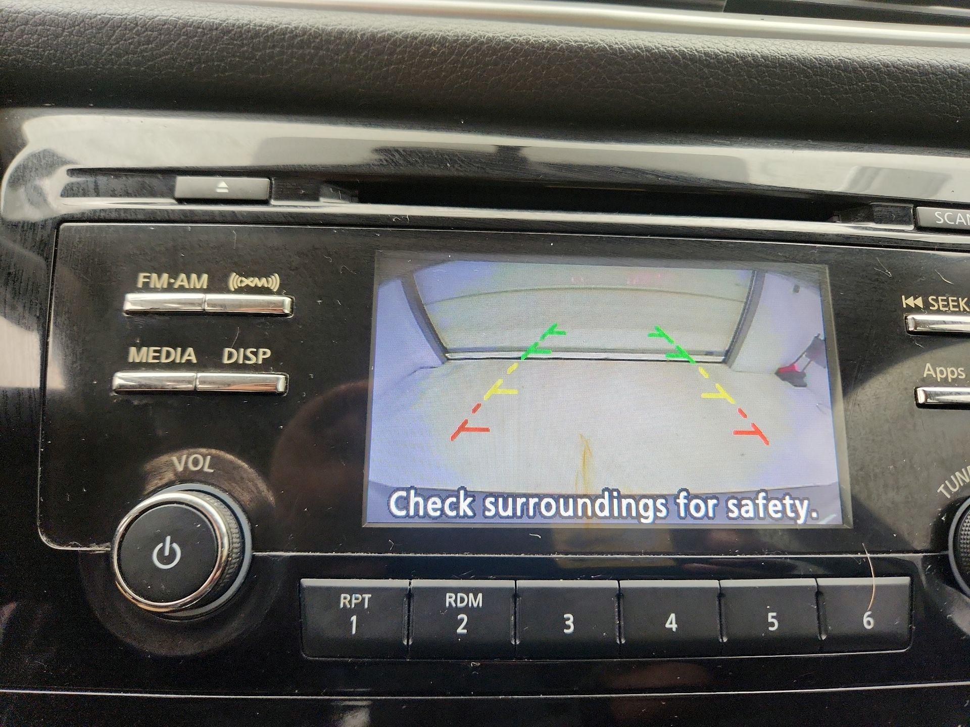 Thumbnail: 2016 Nissan Rogue - 14