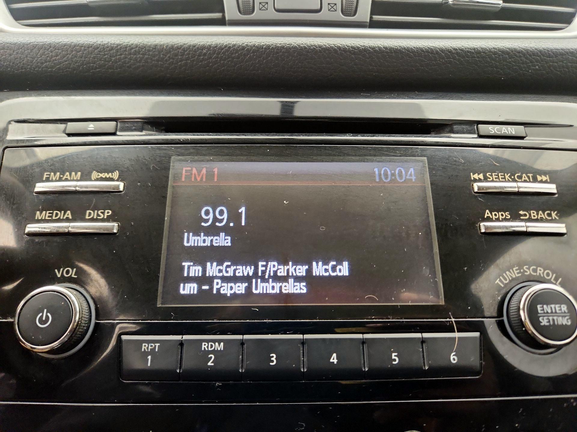 Thumbnail: 2016 Nissan Rogue - 15