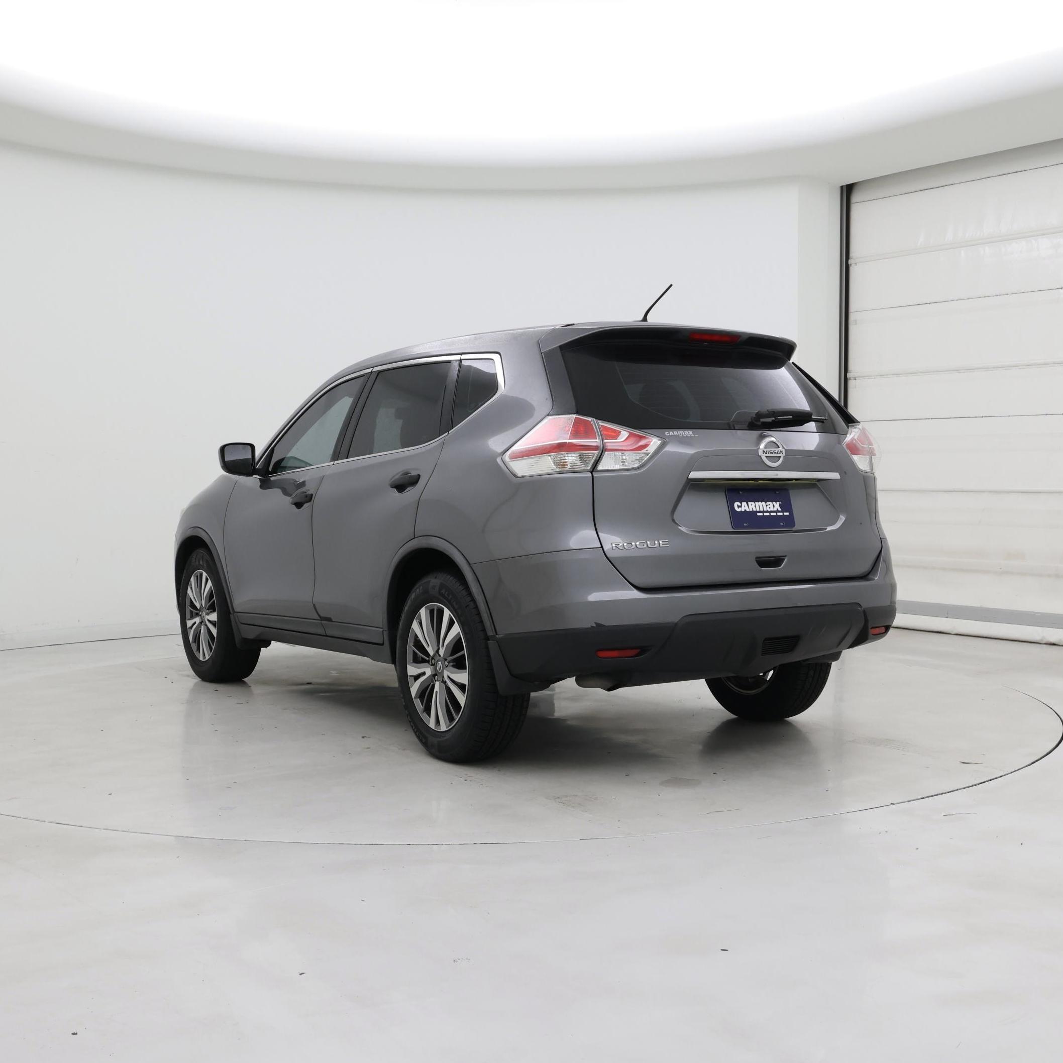 Thumbnail: 2016 Nissan Rogue - 2