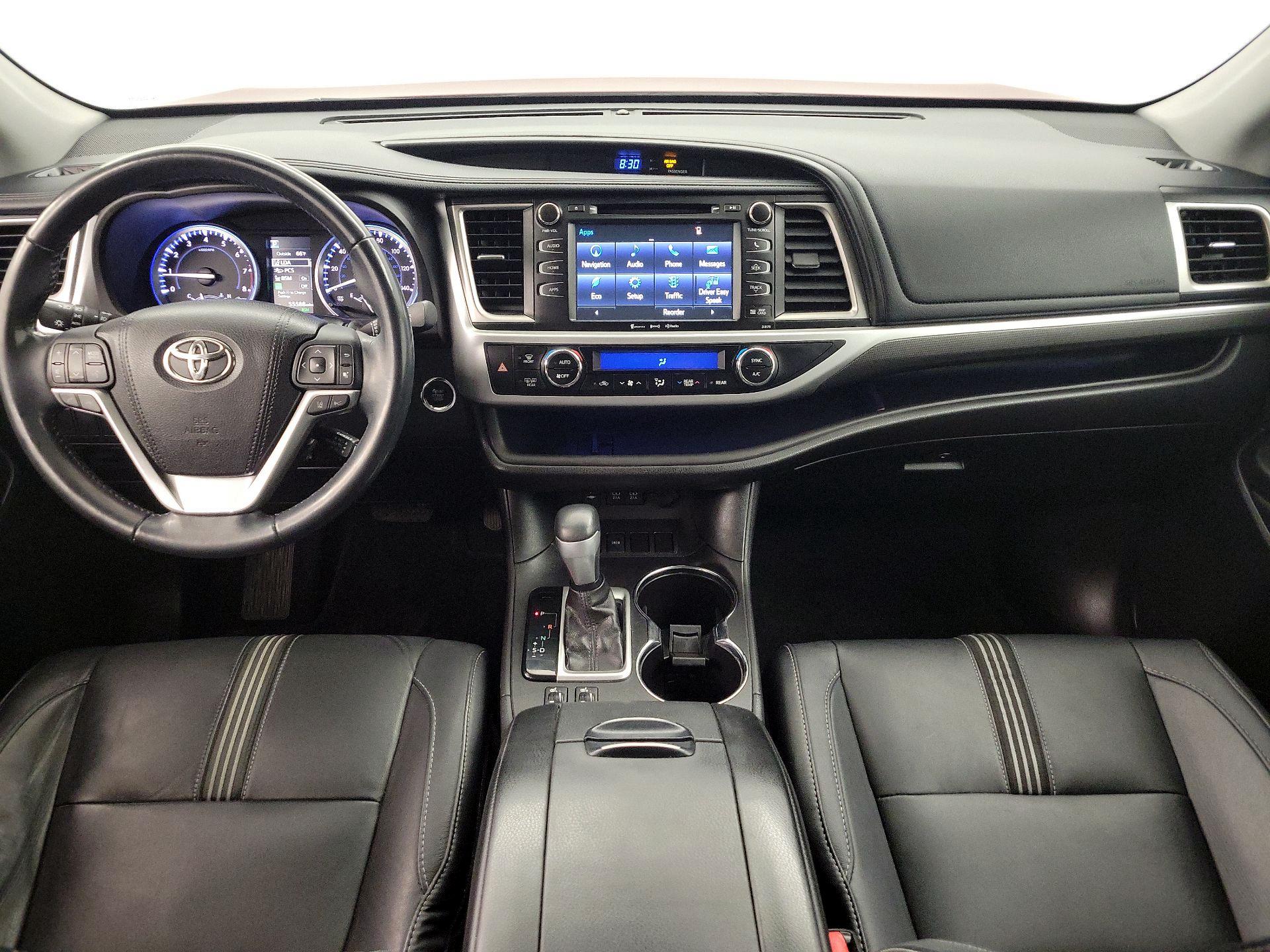 Thumbnail: 2017 Toyota Highlander - 9