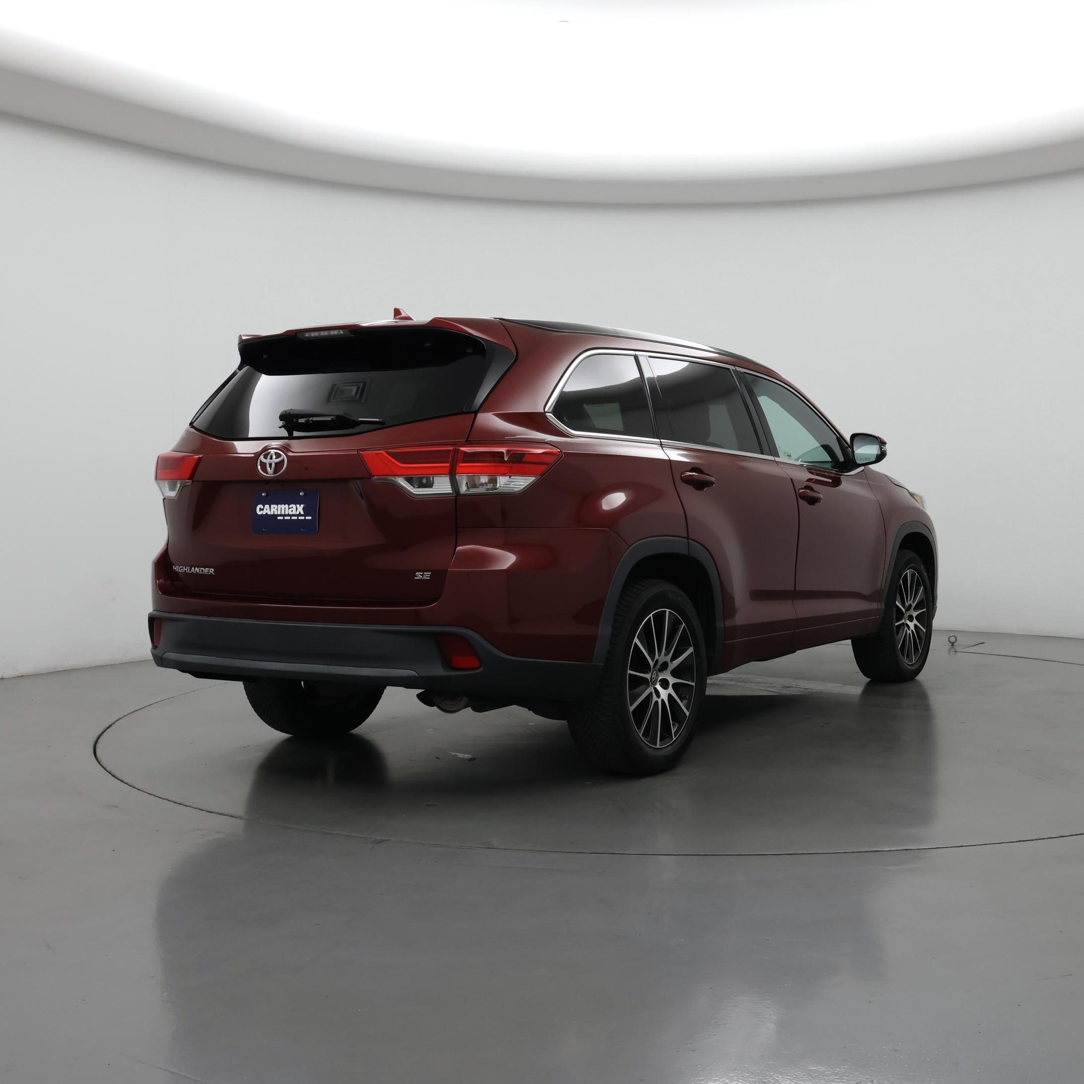 Thumbnail: 2017 Toyota Highlander - 8