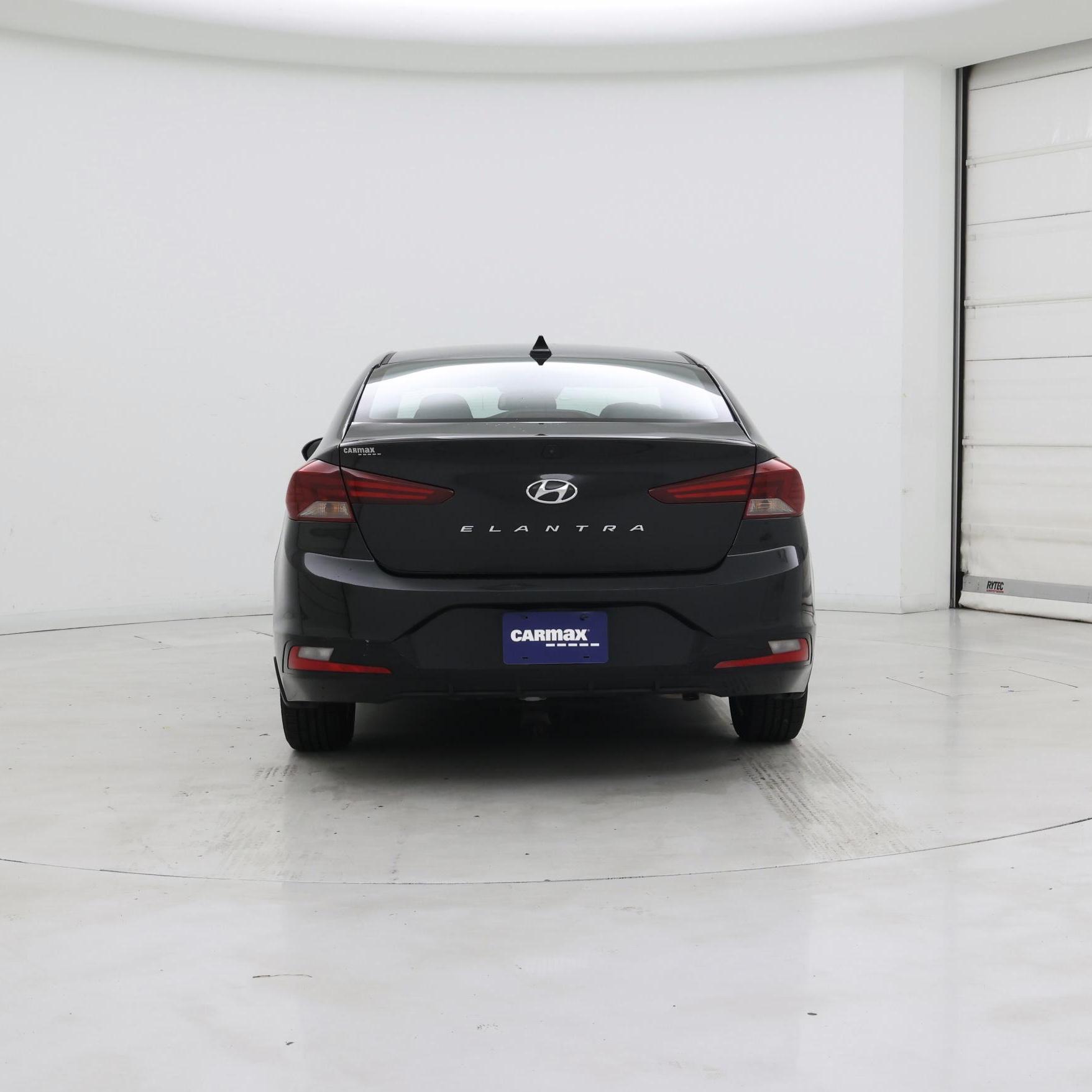 Thumbnail: 2019 Hyundai Elantra - 6