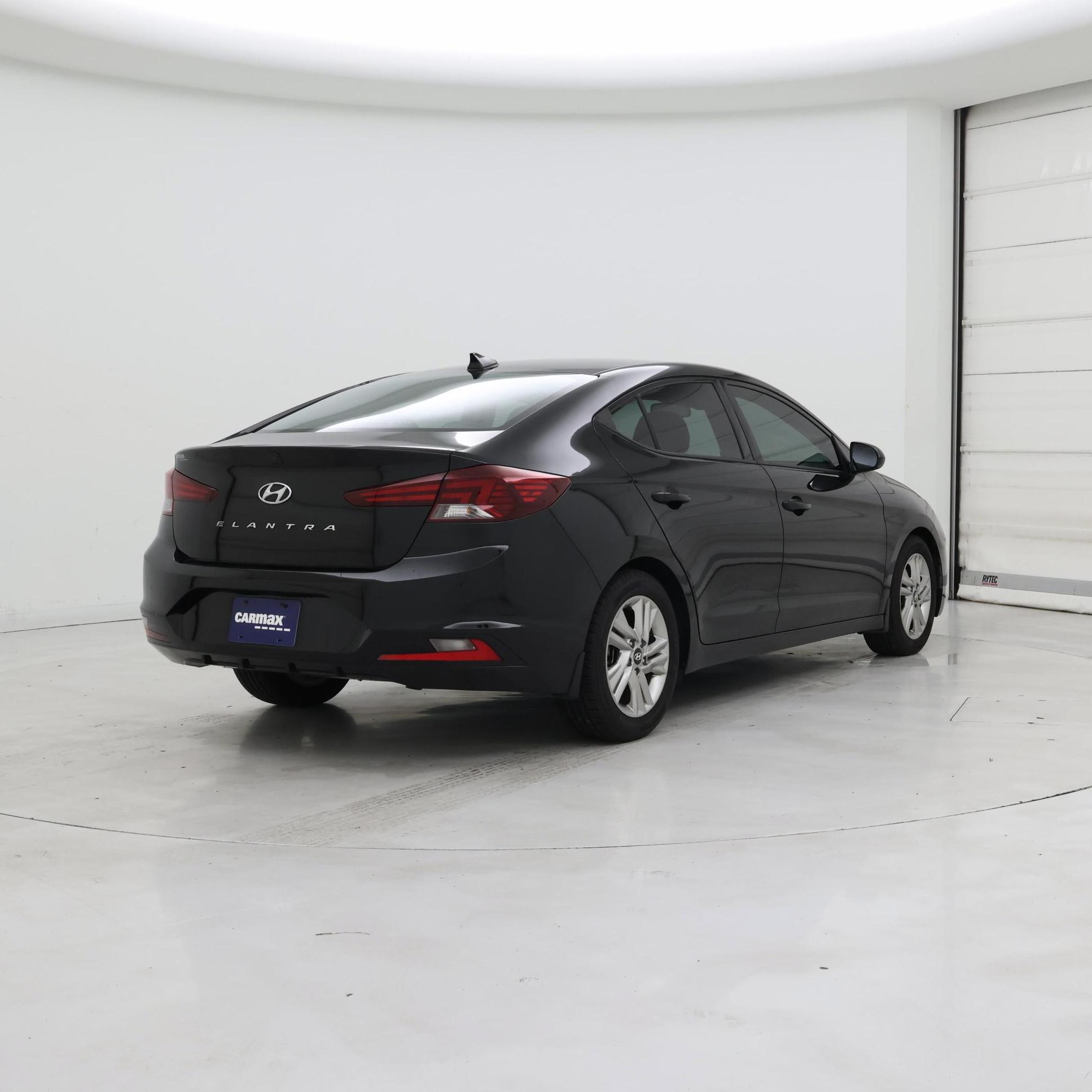 Thumbnail: 2019 Hyundai Elantra - 8