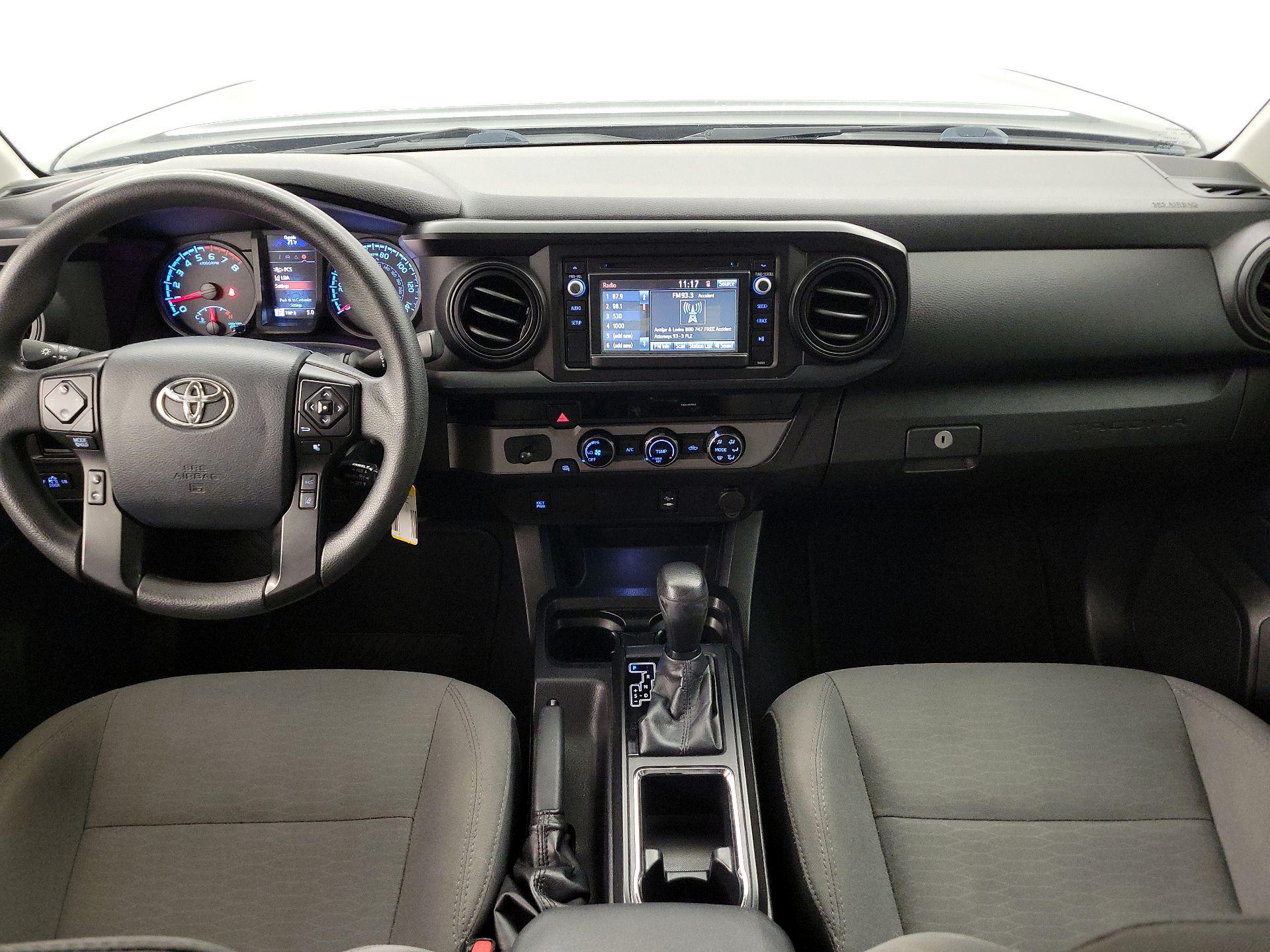 Thumbnail: 2018 Toyota Tacoma - 9