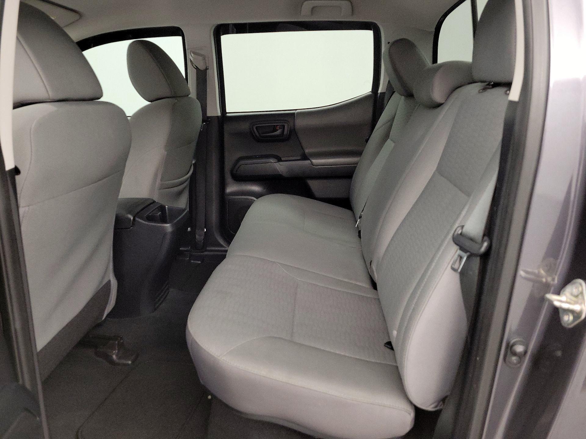 Thumbnail: 2018 Toyota Tacoma - 19