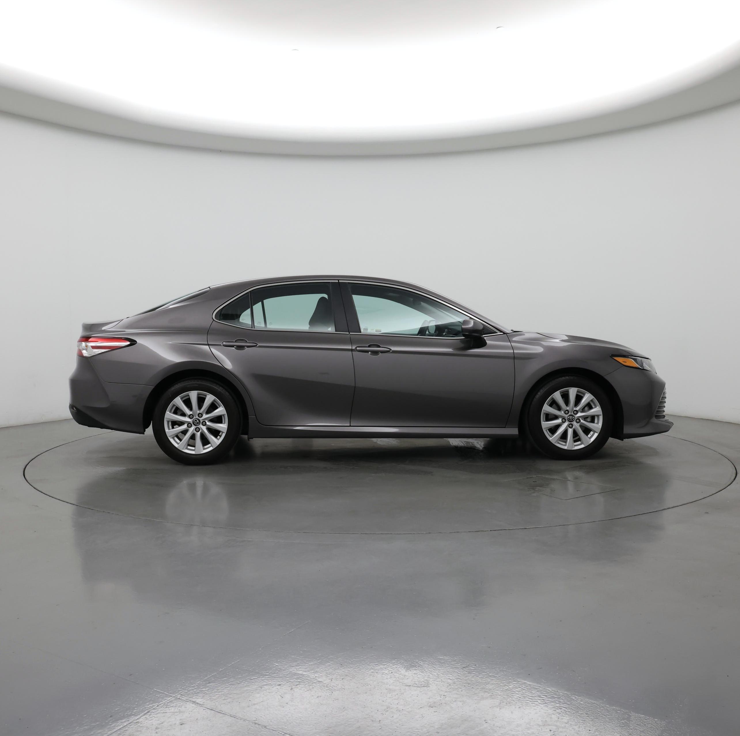 Thumbnail: 2018 Toyota Camry - 7