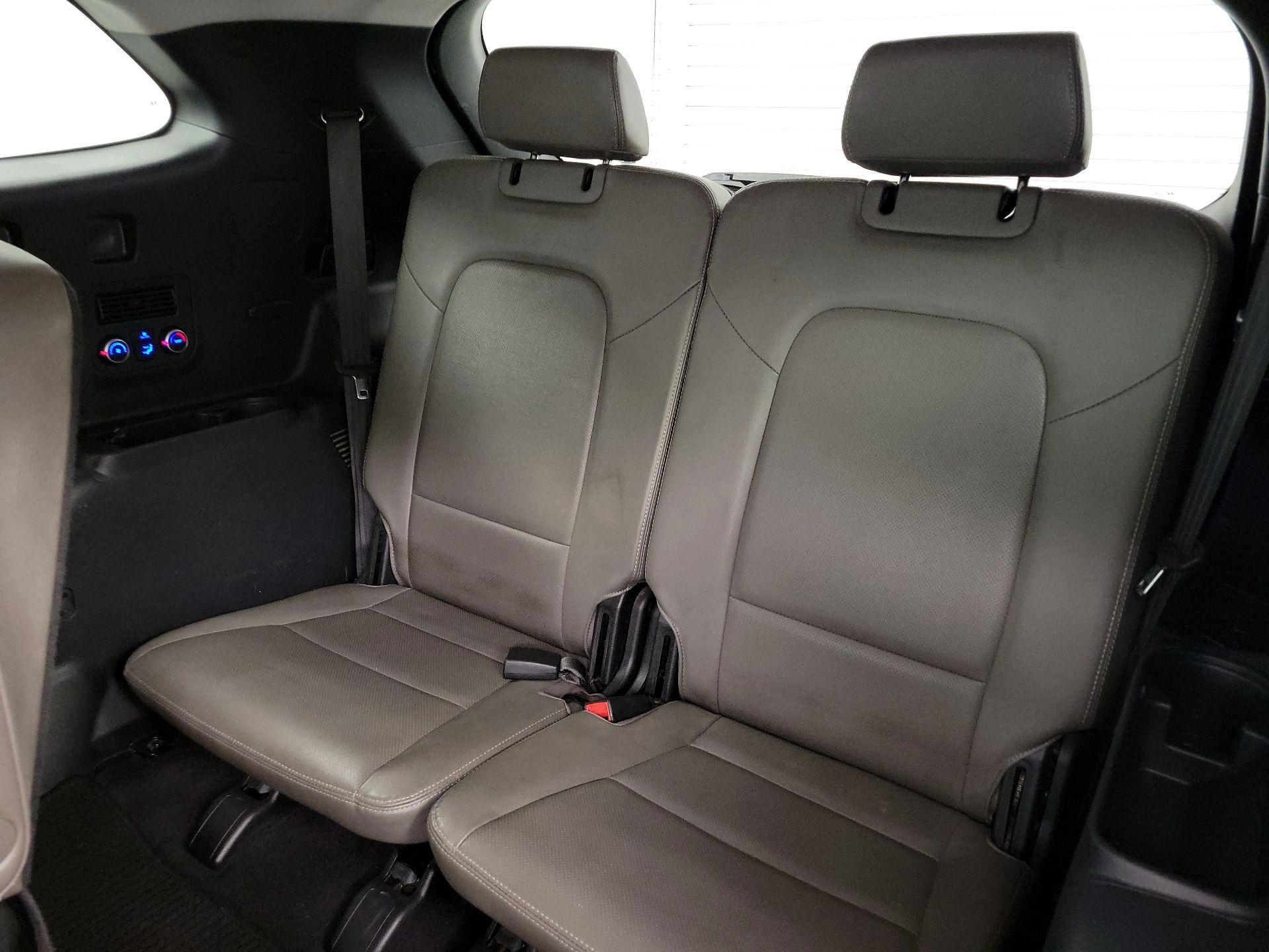 Thumbnail: 2017 Hyundai Santa Fe - 20