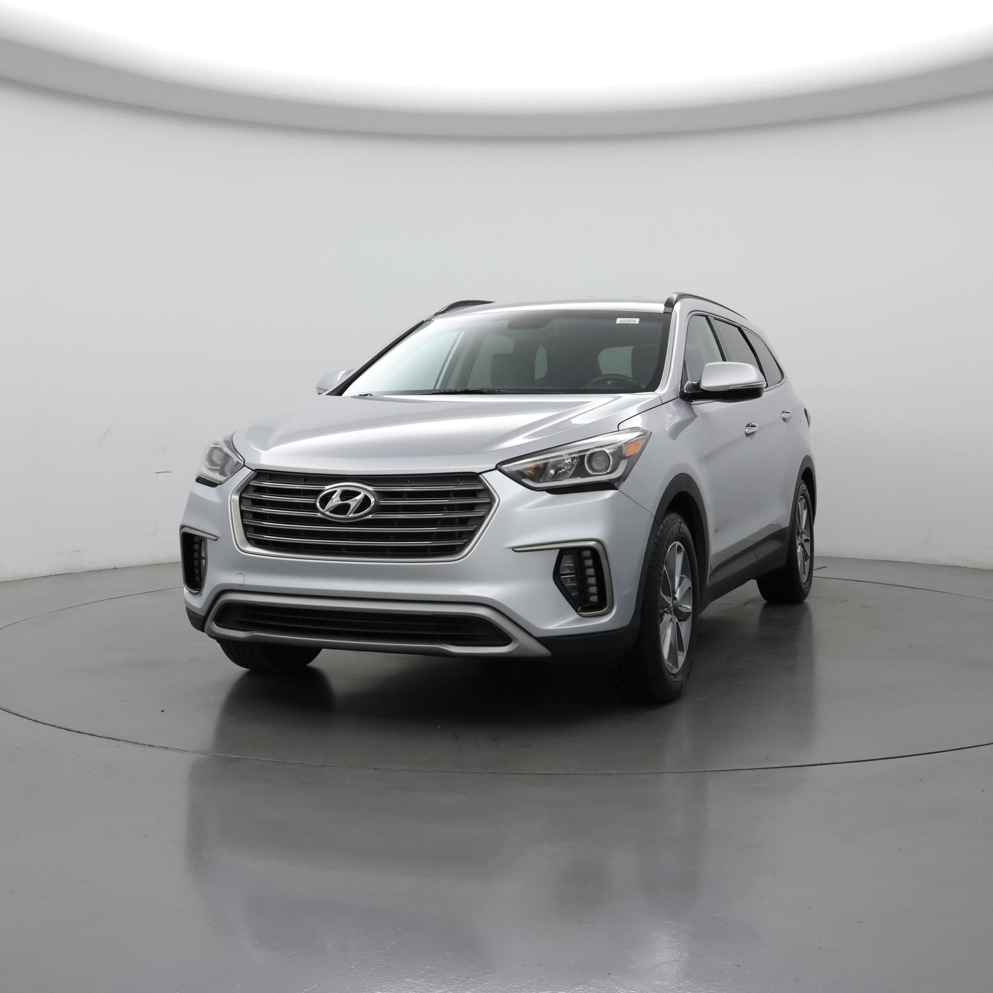 Thumbnail: 2017 Hyundai Santa Fe - 4