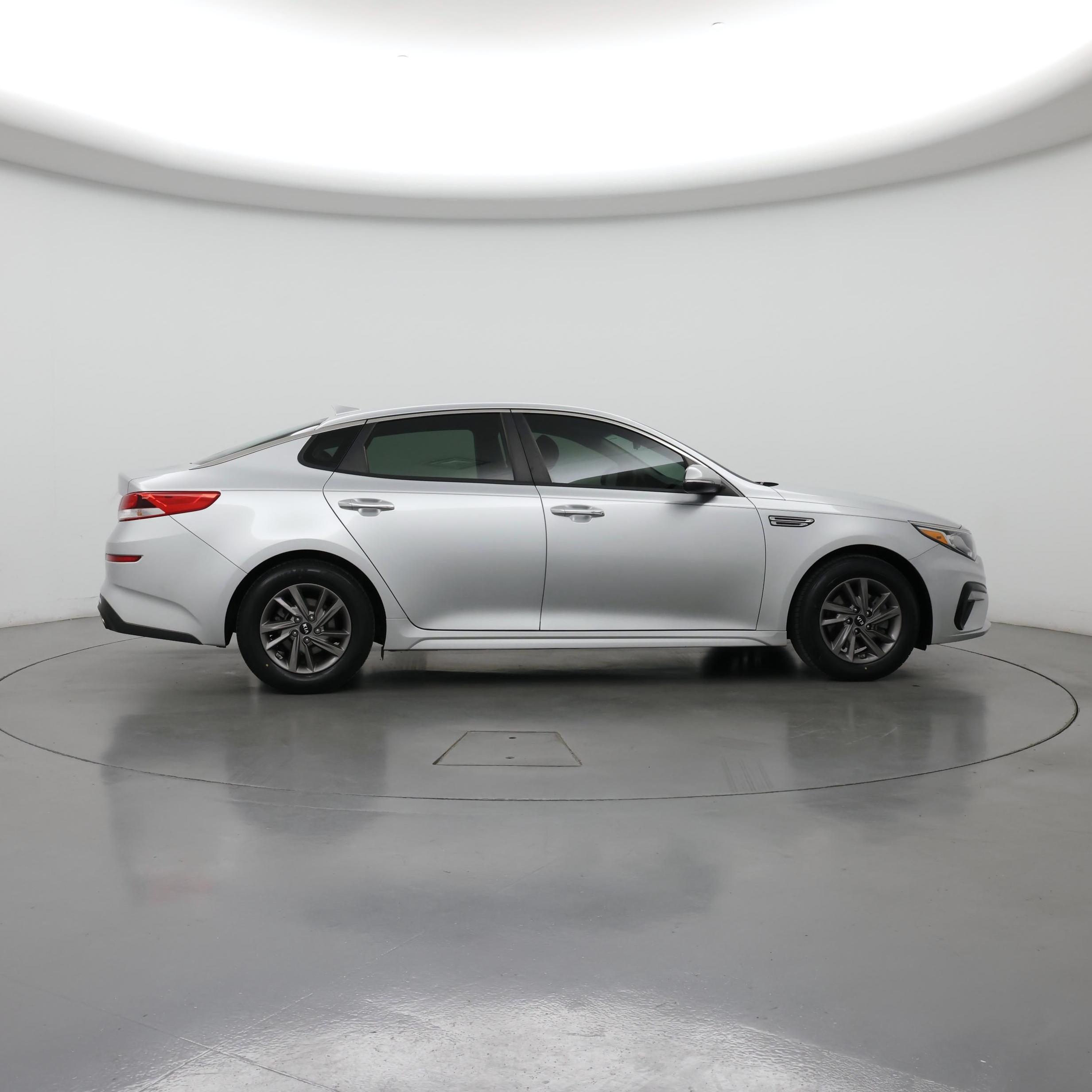 Thumbnail: 2020 Kia Optima - 7