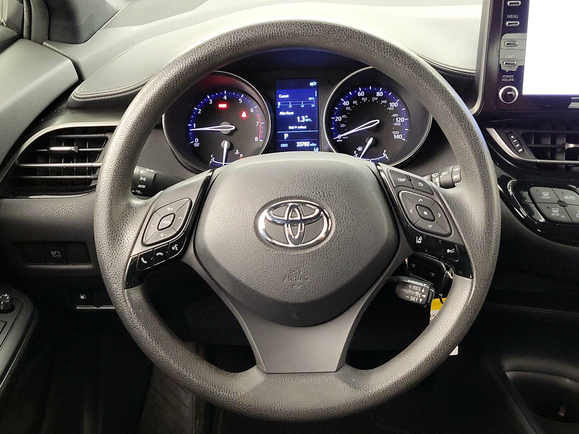 Thumbnail: 2019 Toyota C-HR - 10