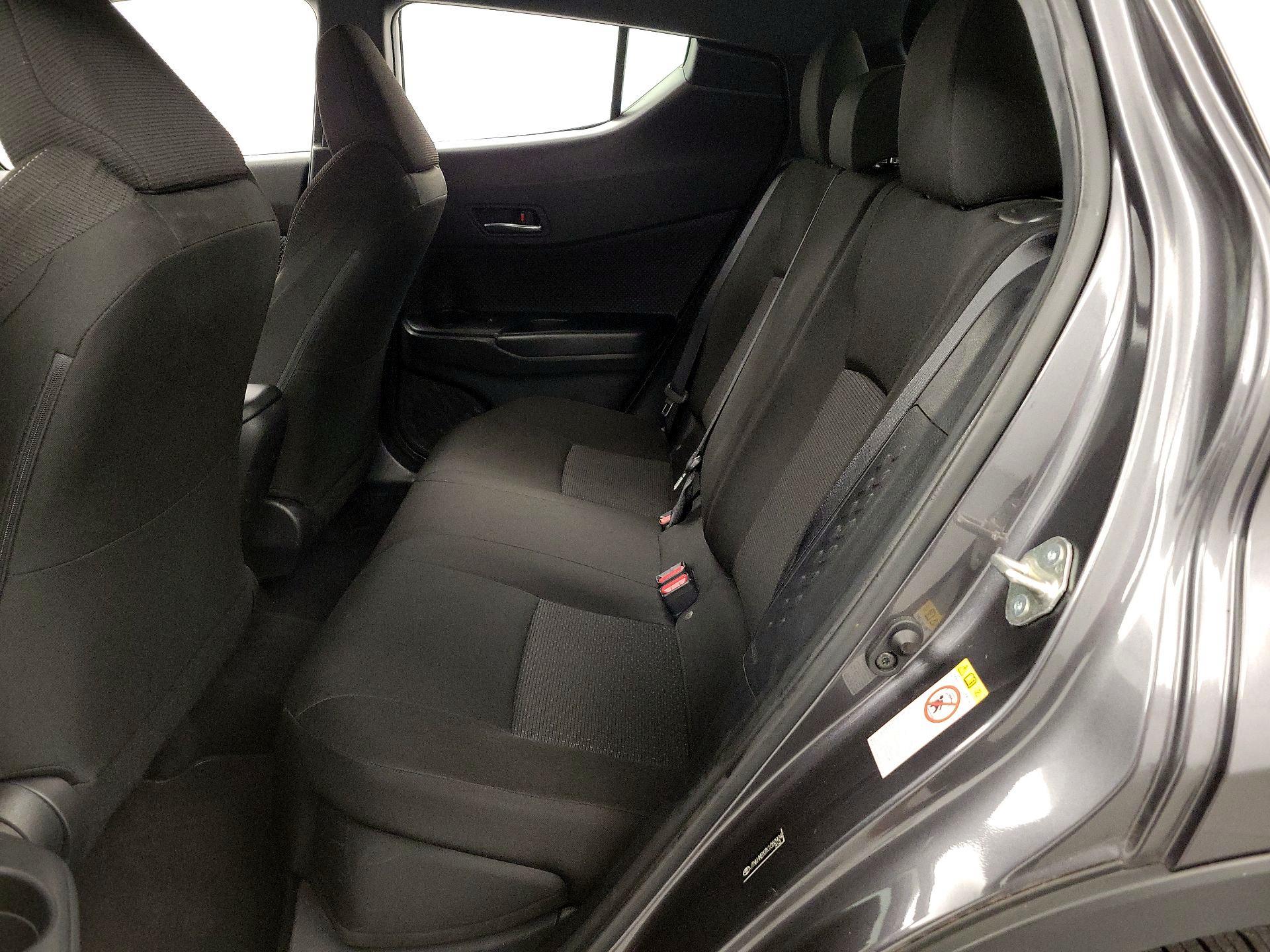 Thumbnail: 2019 Toyota C-HR - 20