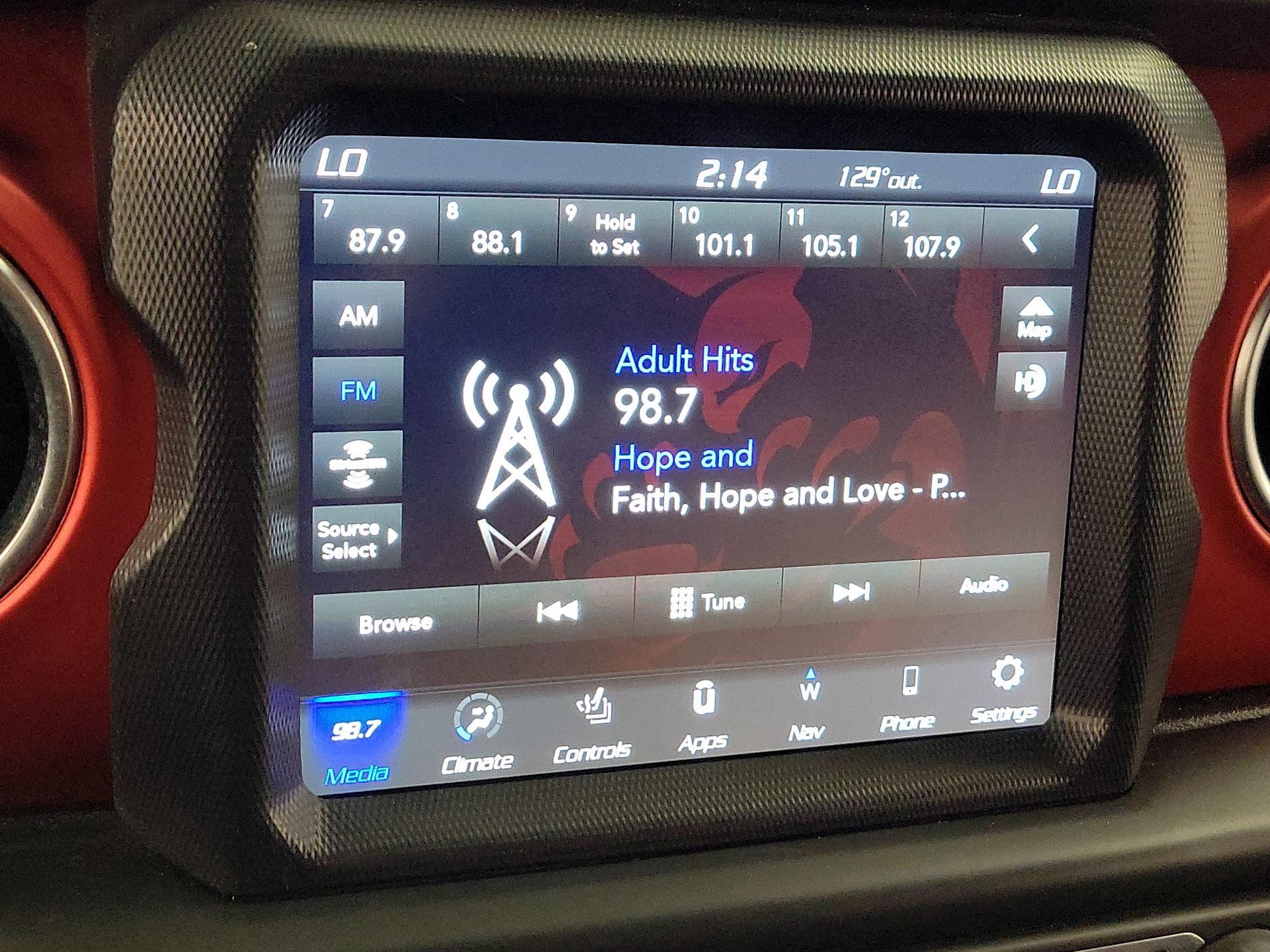 Thumbnail: 2020 Jeep Wrangler - 16