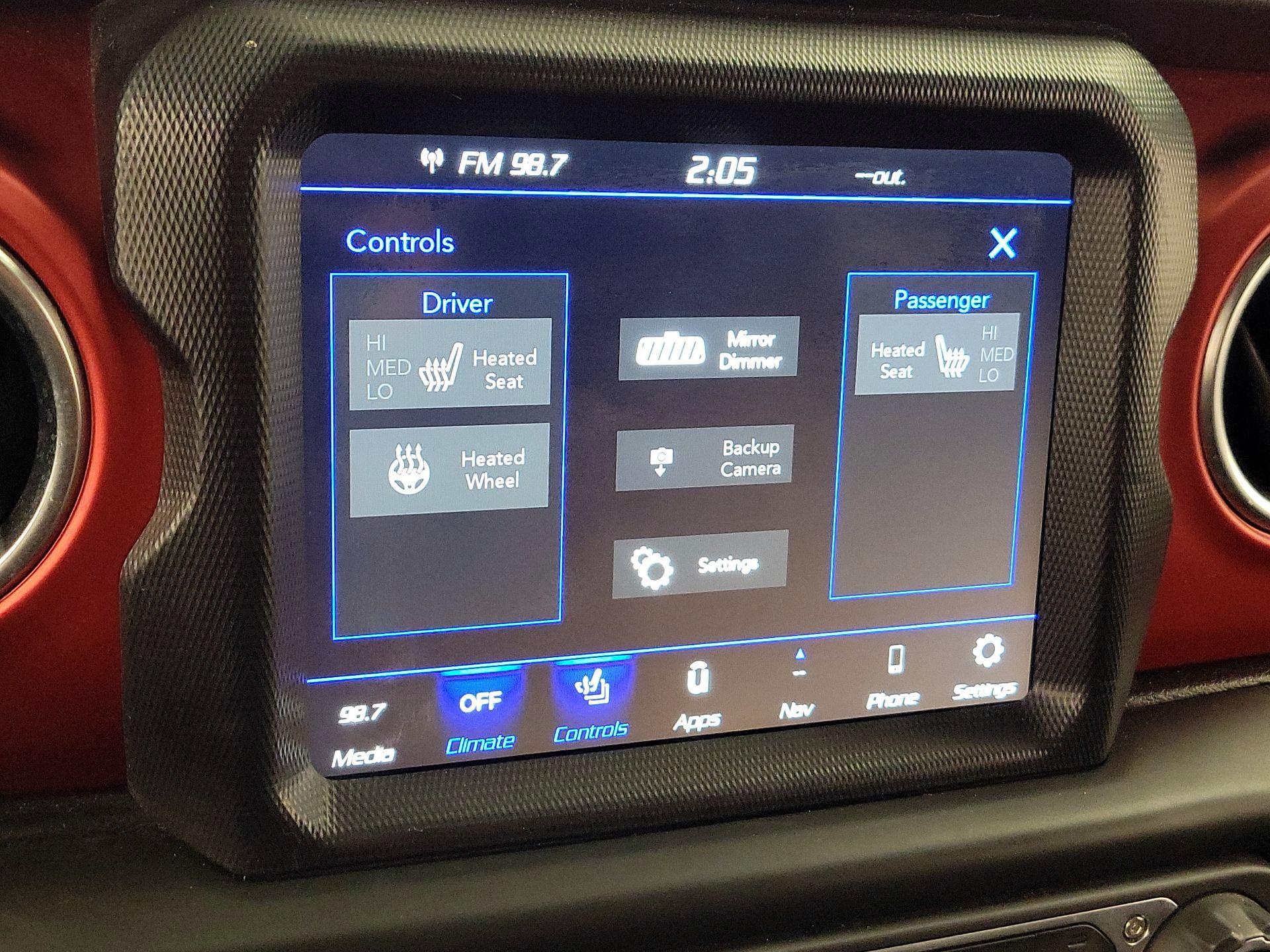 Thumbnail: 2020 Jeep Wrangler - 17