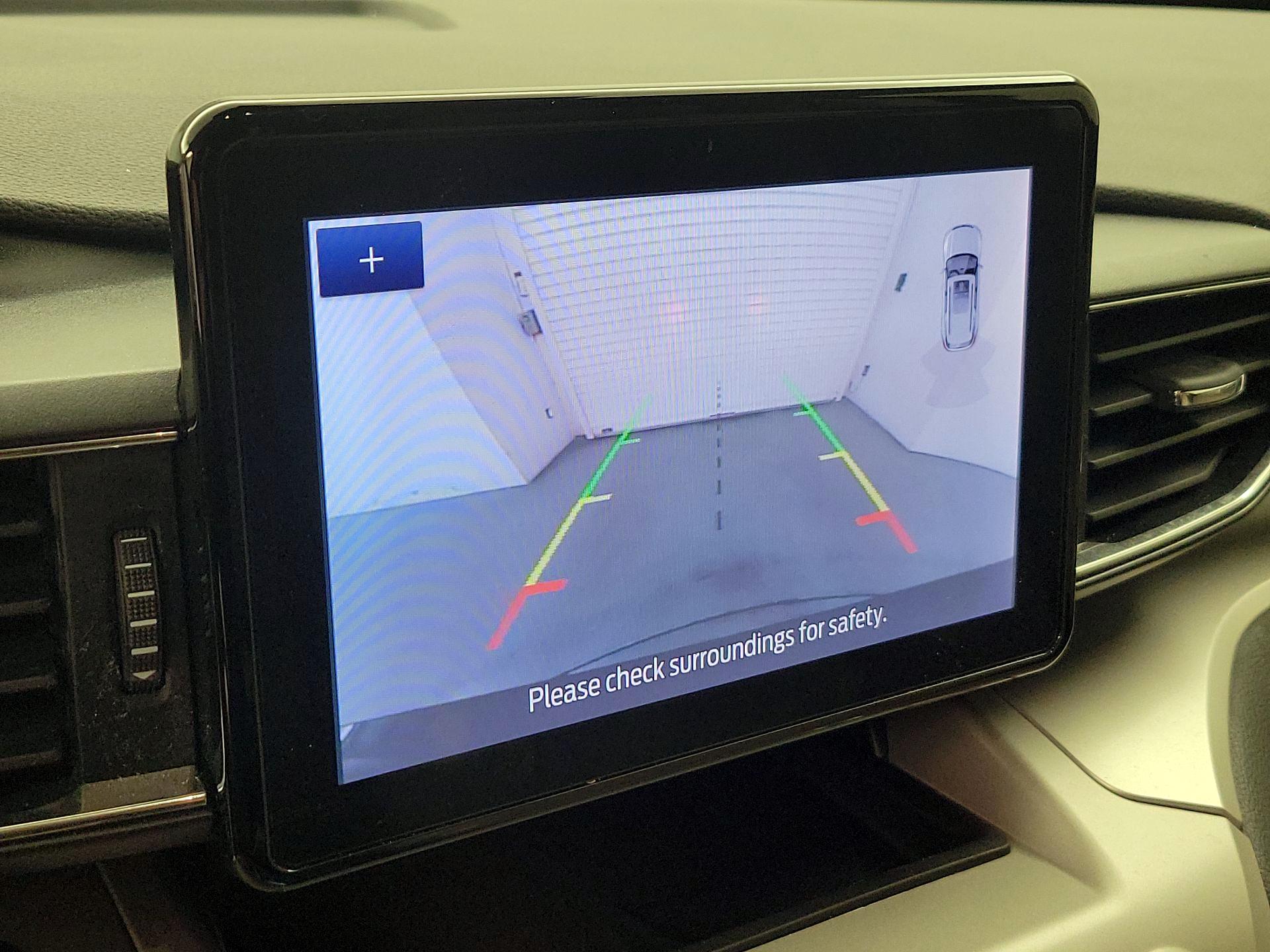 Thumbnail: 2020 Ford Explorer - 14