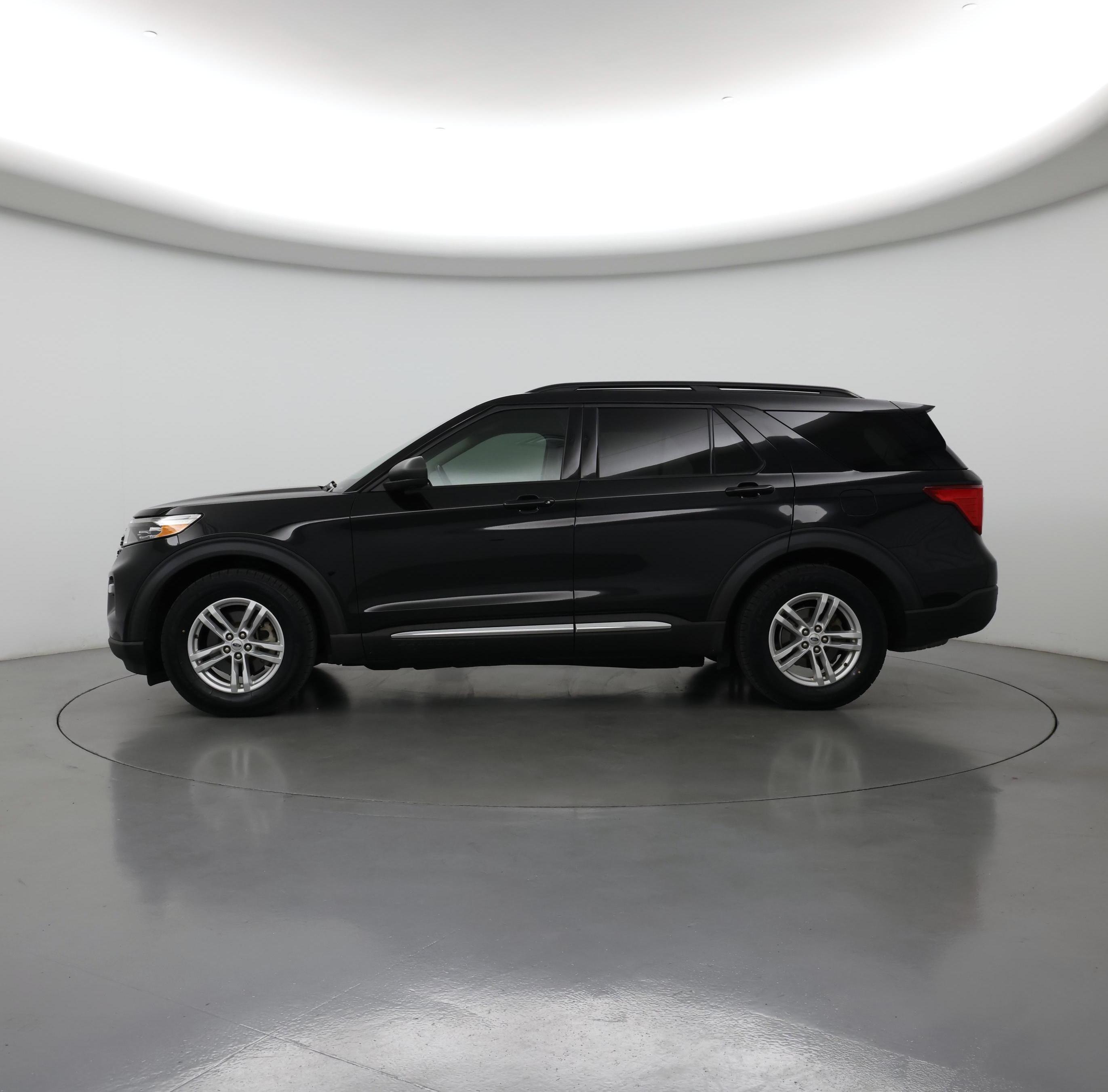 Thumbnail: 2020 Ford Explorer - 3