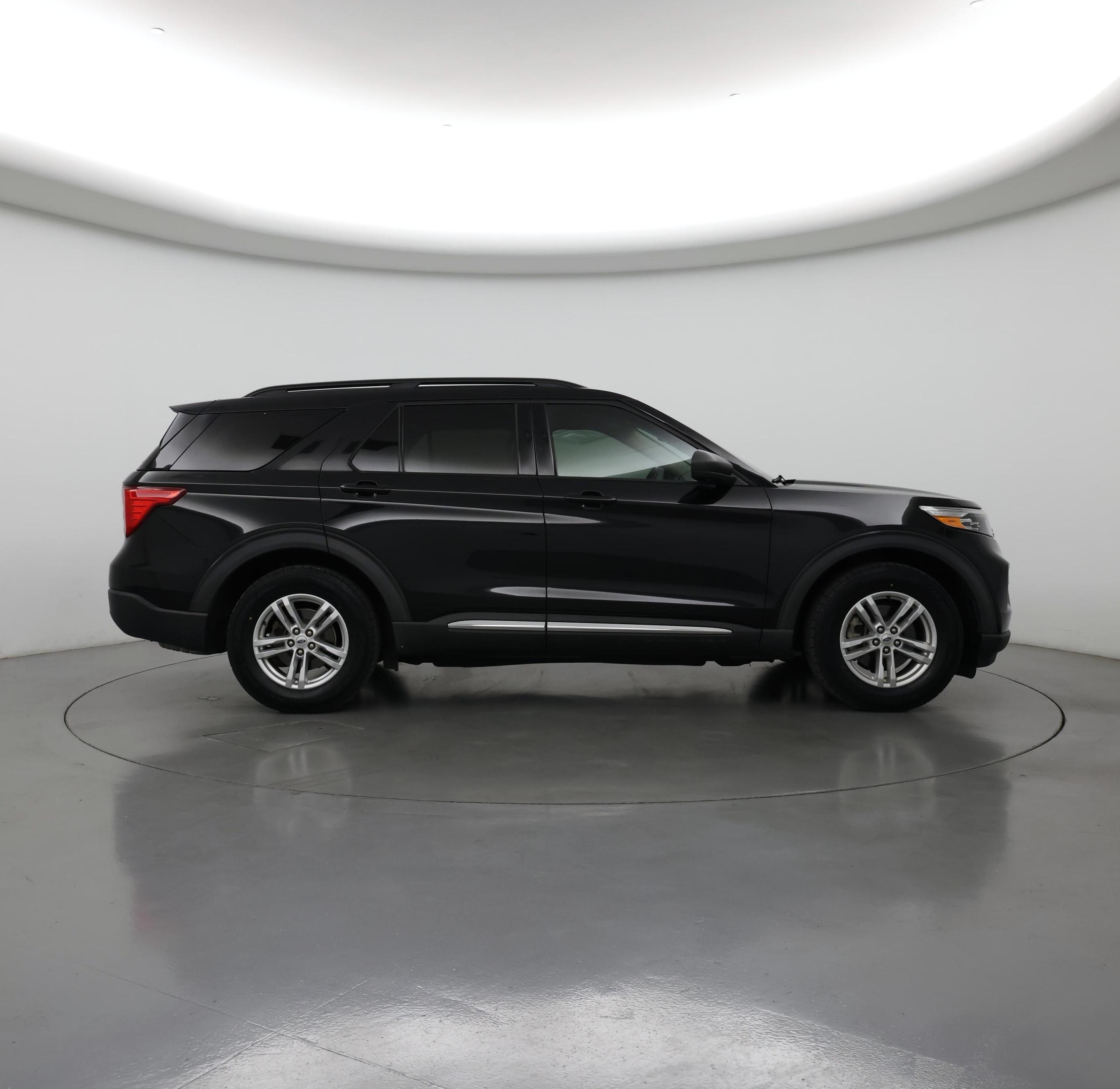 Thumbnail: 2020 Ford Explorer - 7