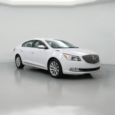 White 2015 Buick LaCrosse