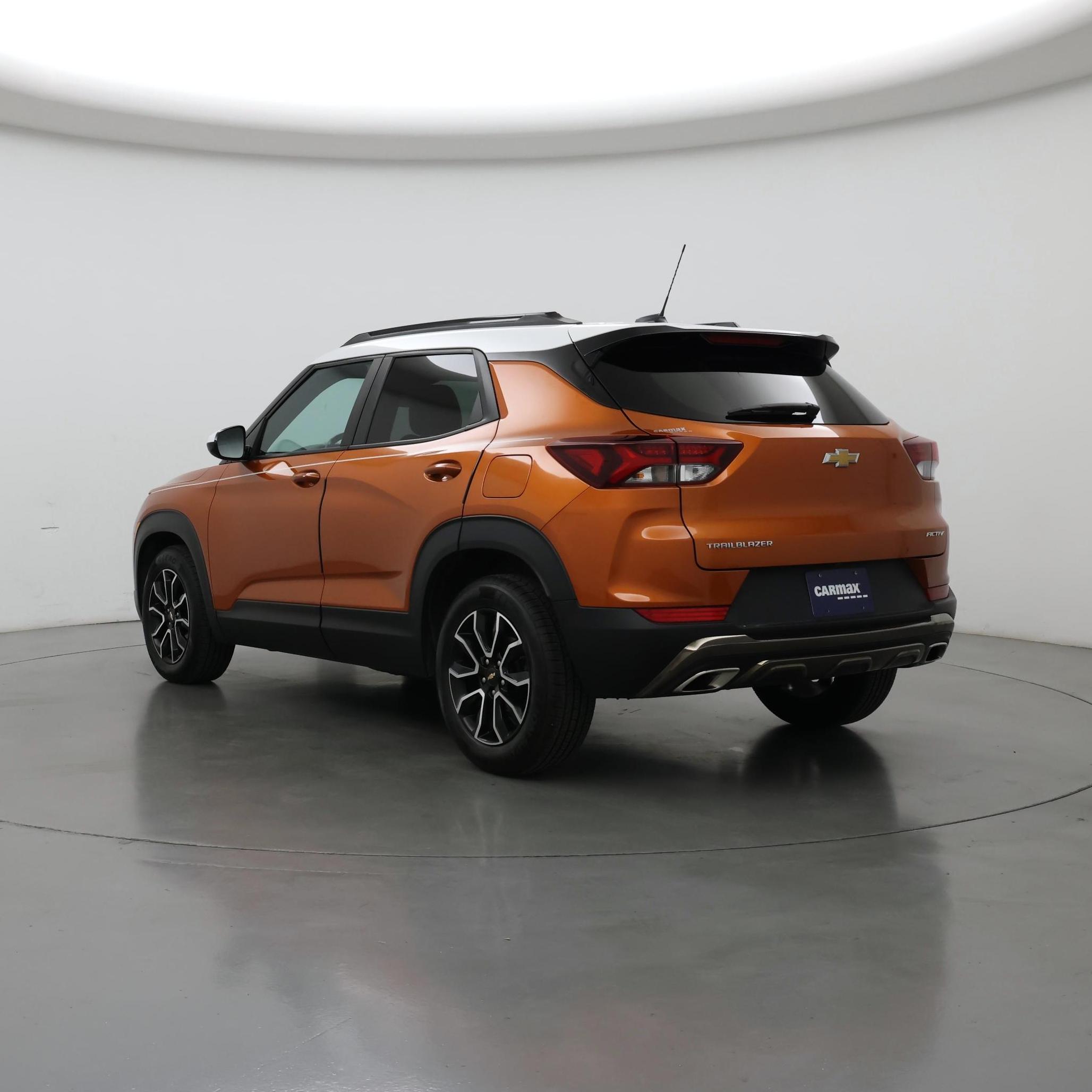 Thumbnail: 2022 Chevrolet TrailBlazer - 2