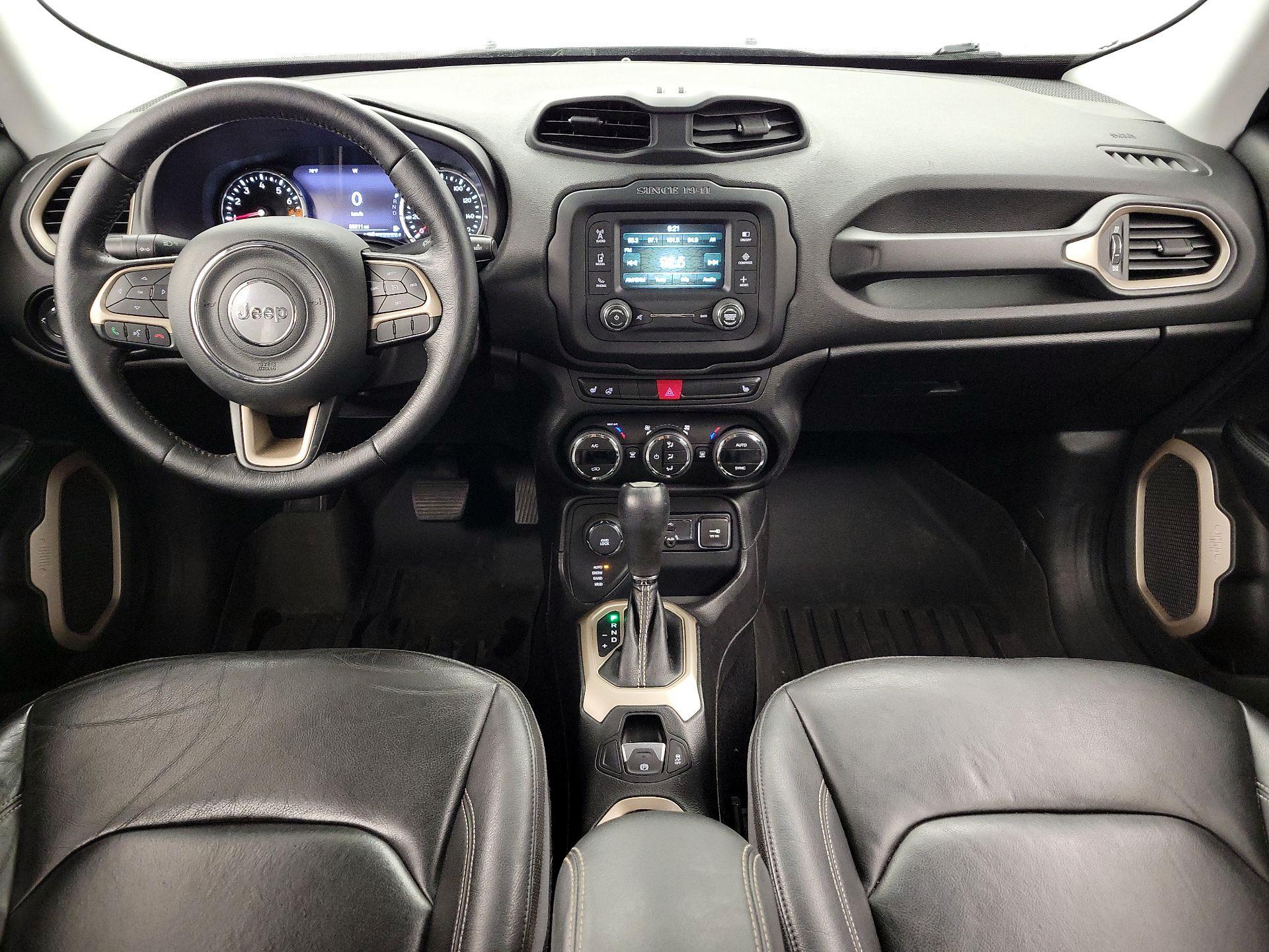 Thumbnail: 2015 Jeep Renegade - 9