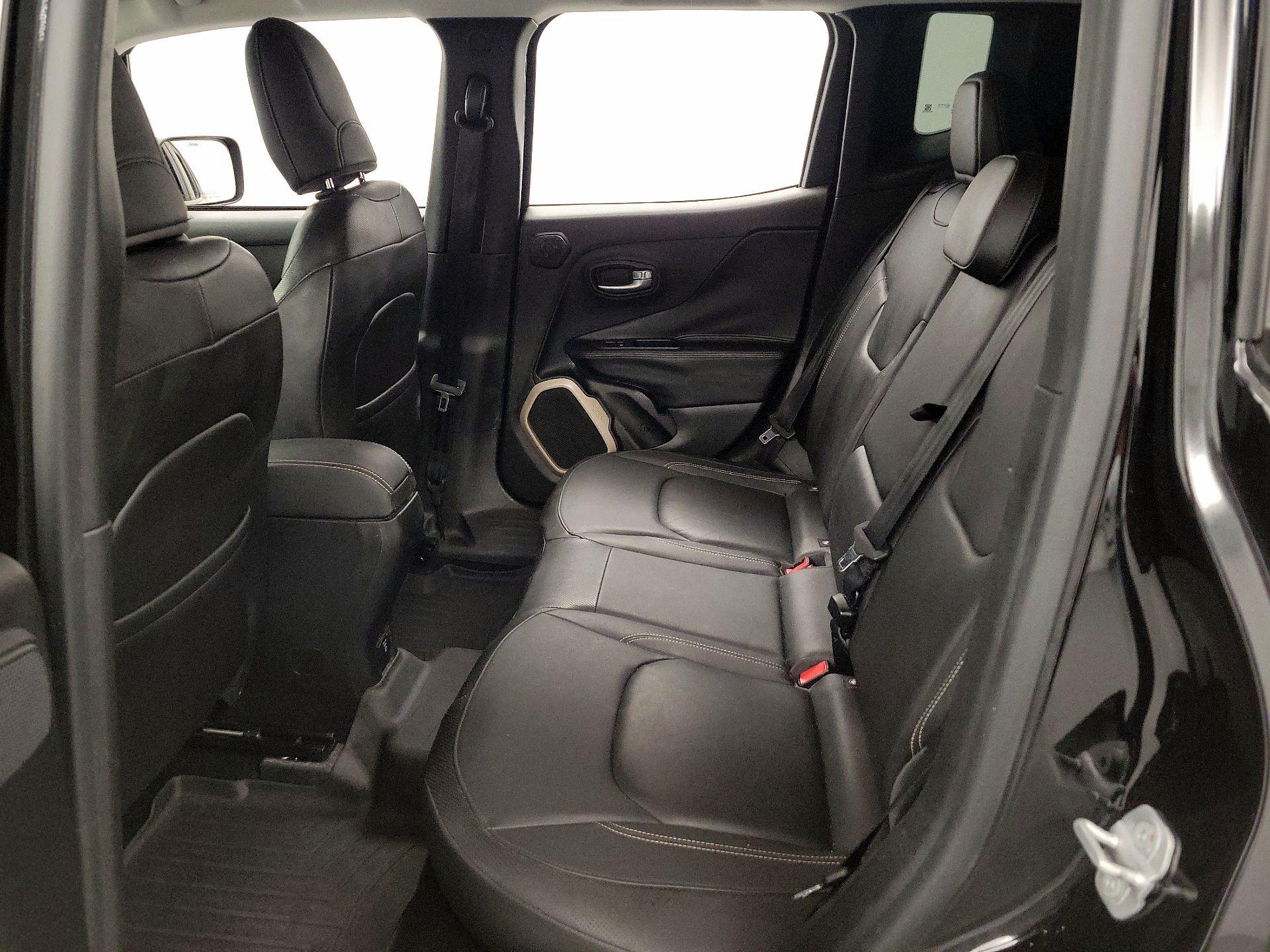 Thumbnail: 2015 Jeep Renegade - 19