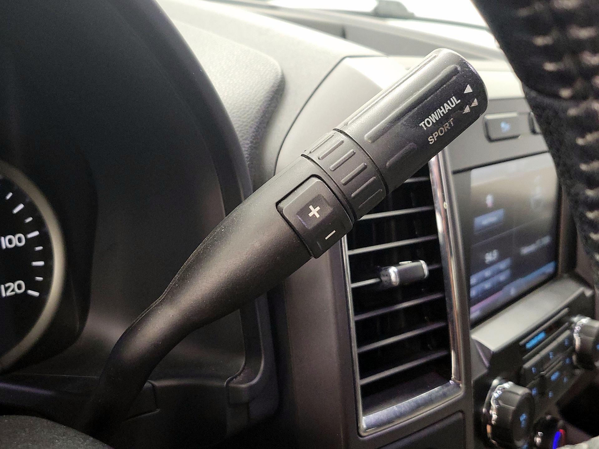 Thumbnail: 2015 Ford F-150 - 17