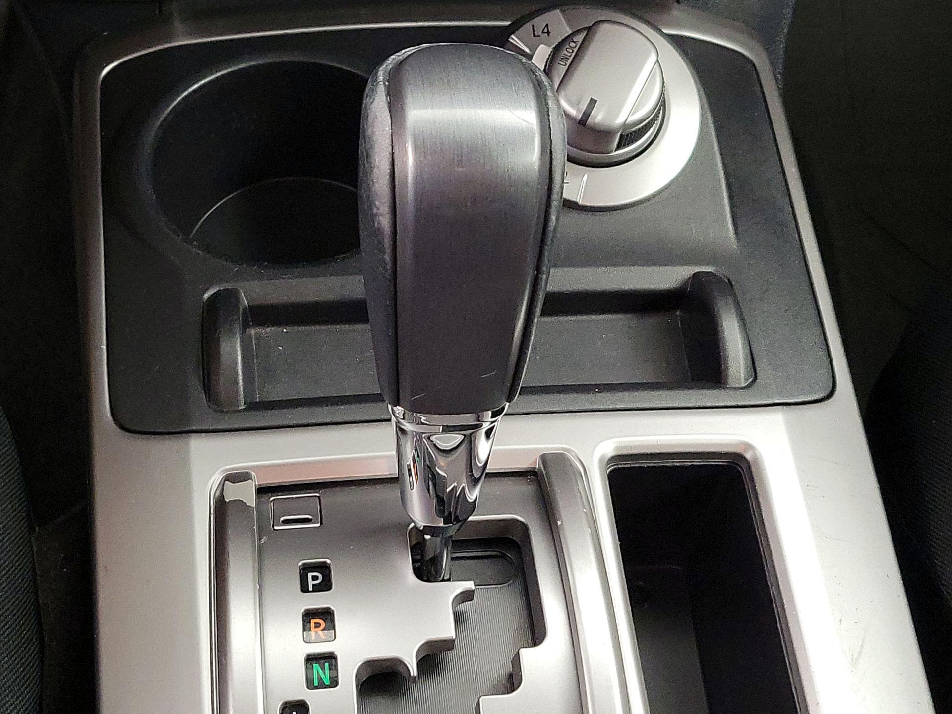 Thumbnail: 2016 Toyota 4Runner - 17