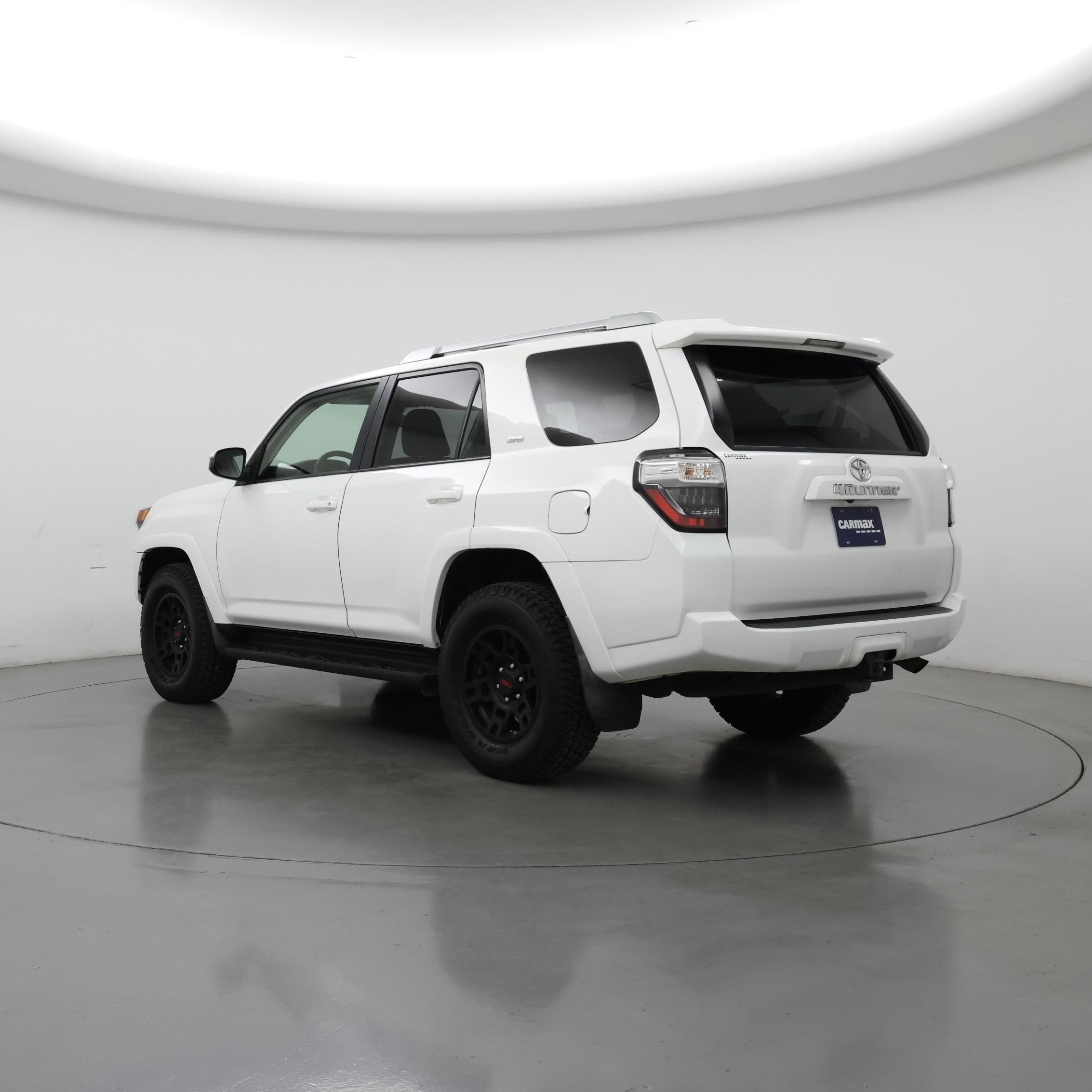 Thumbnail: 2016 Toyota 4Runner - 2