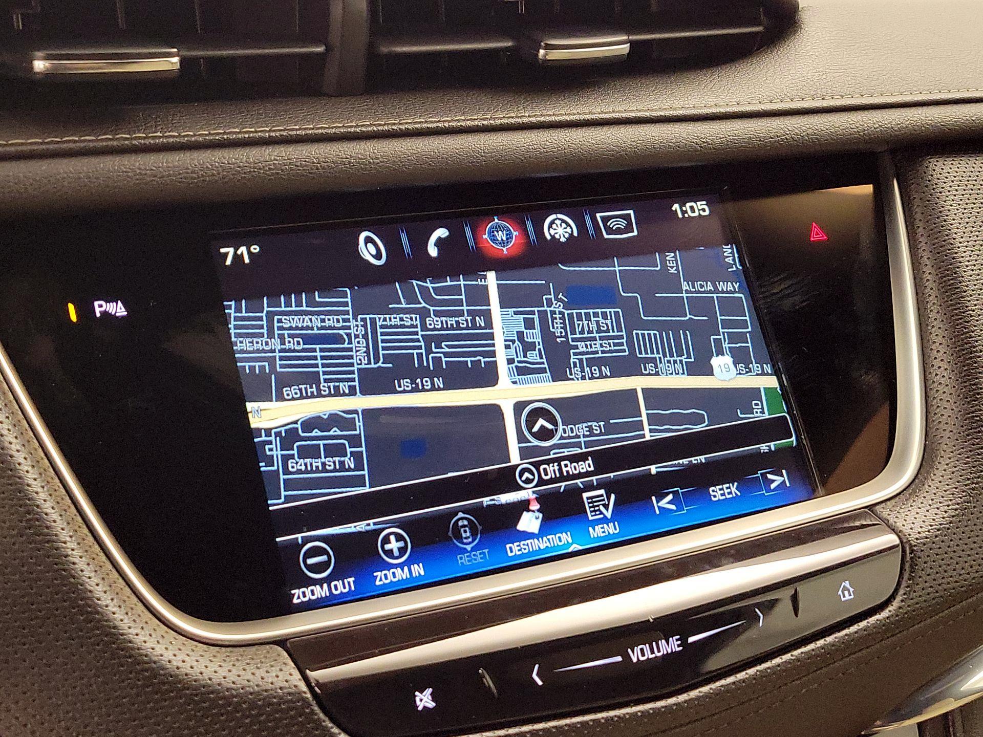 Thumbnail: 2017 Cadillac XT5 - 14