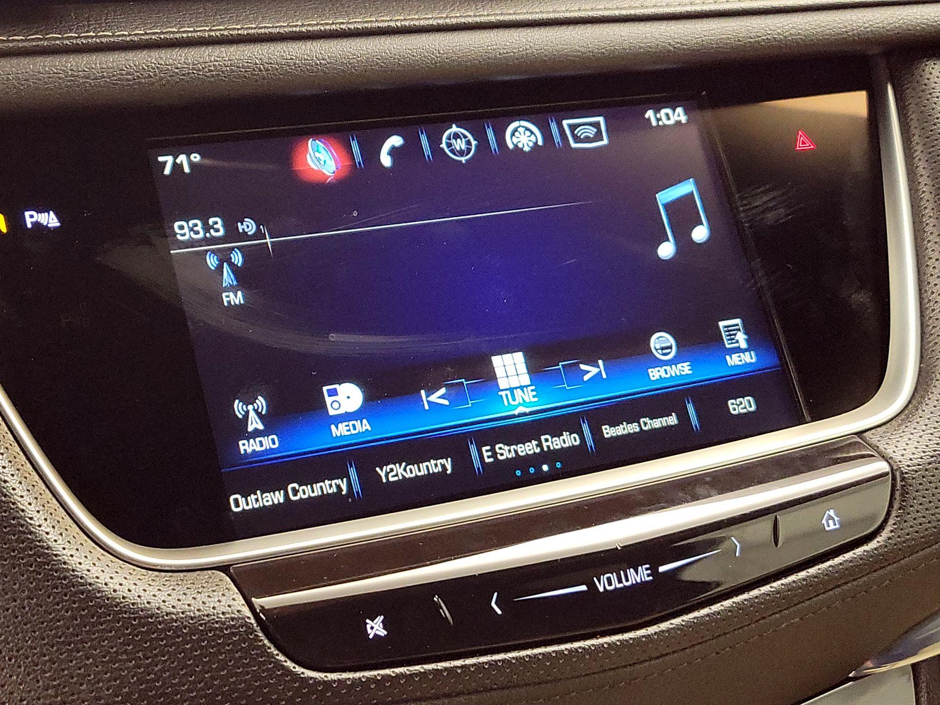 Thumbnail: 2017 Cadillac XT5 - 16