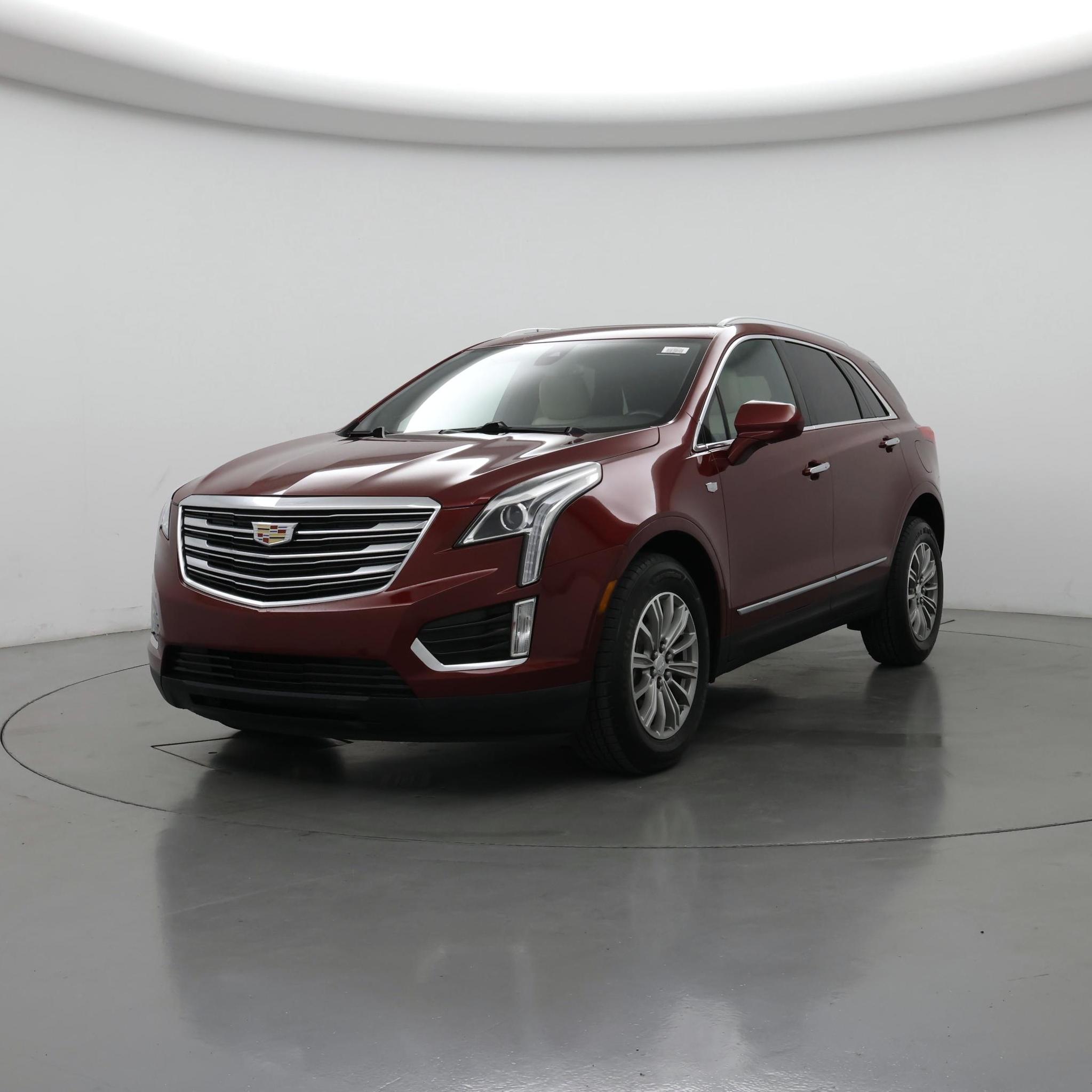 Thumbnail: 2017 Cadillac XT5 - 4