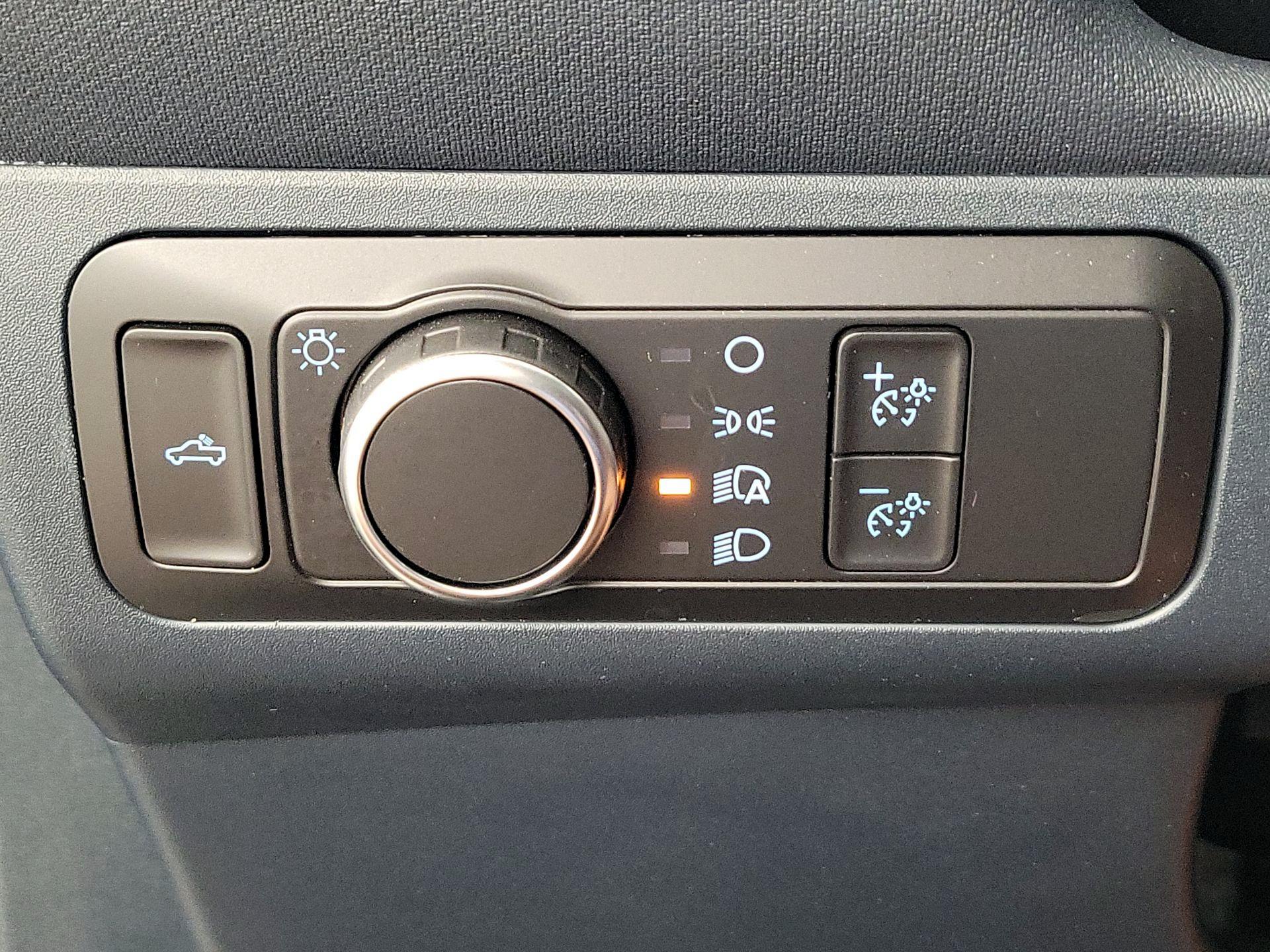 Thumbnail: 2022 Ford Maverick - 13