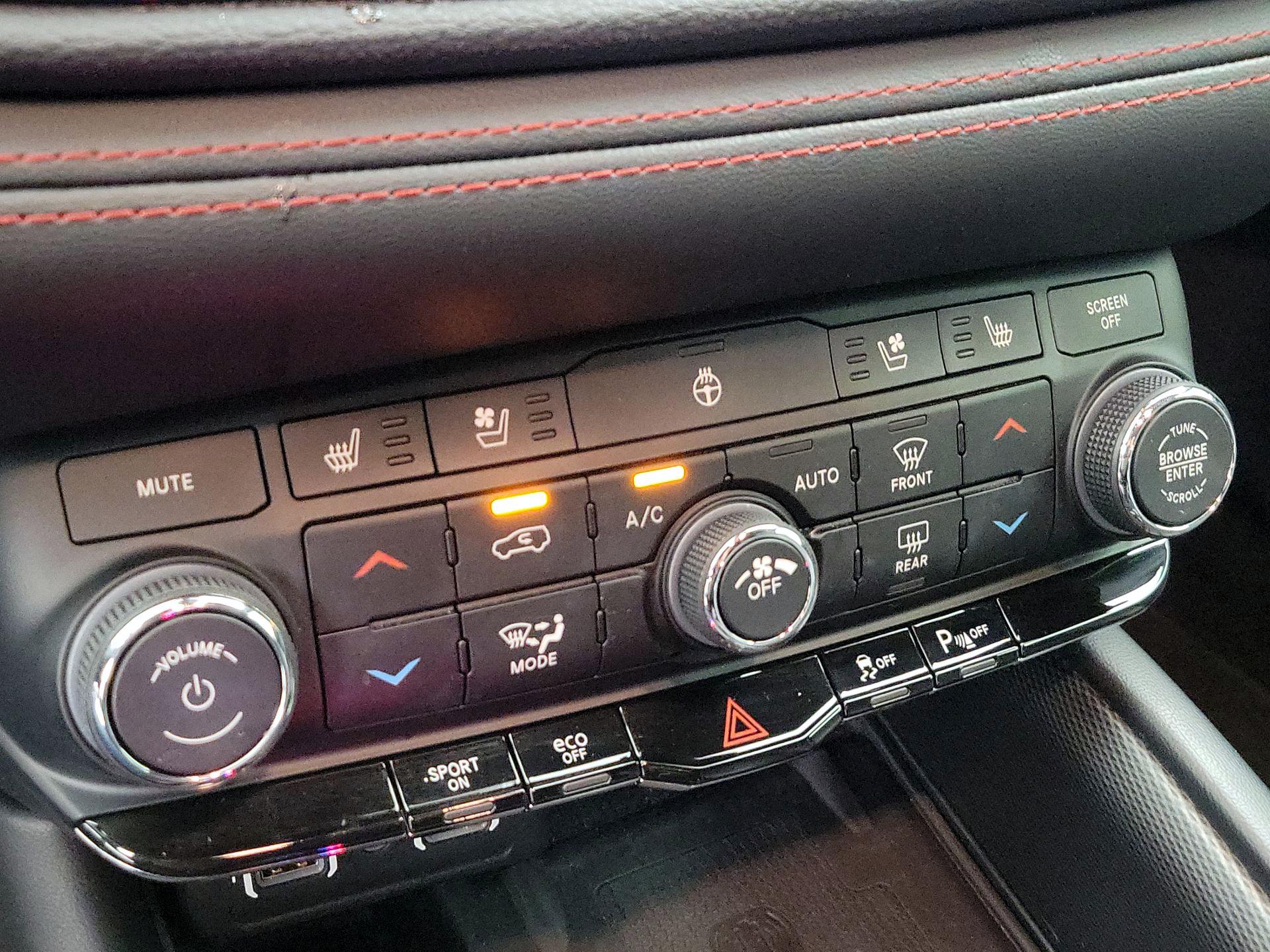 Thumbnail: 2023 Dodge Durango - 17