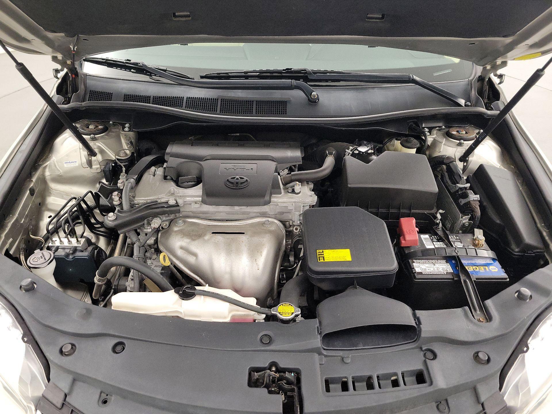 Thumbnail: 2015 Toyota Camry - 20