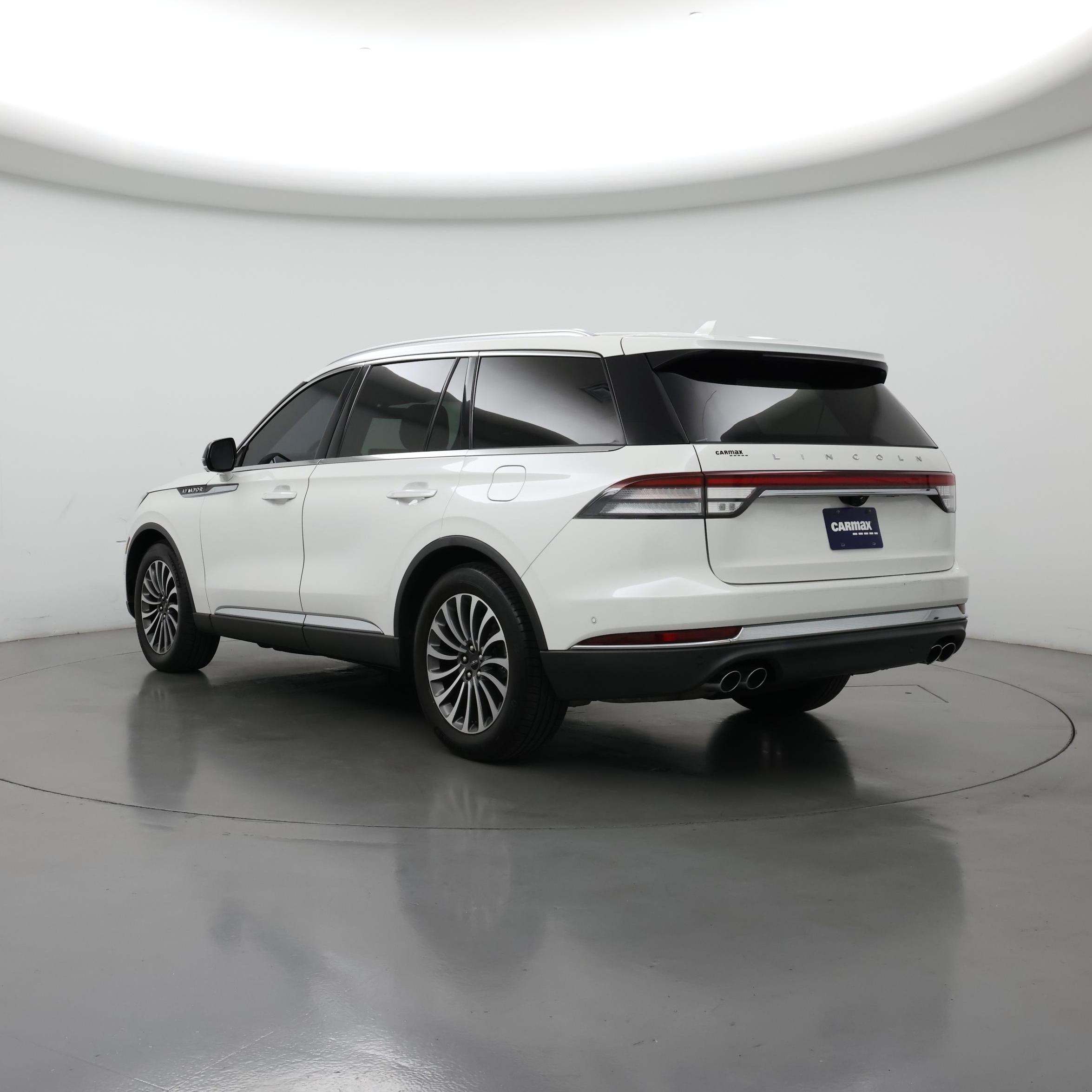 Thumbnail: 2020 Lincoln Aviator - 2