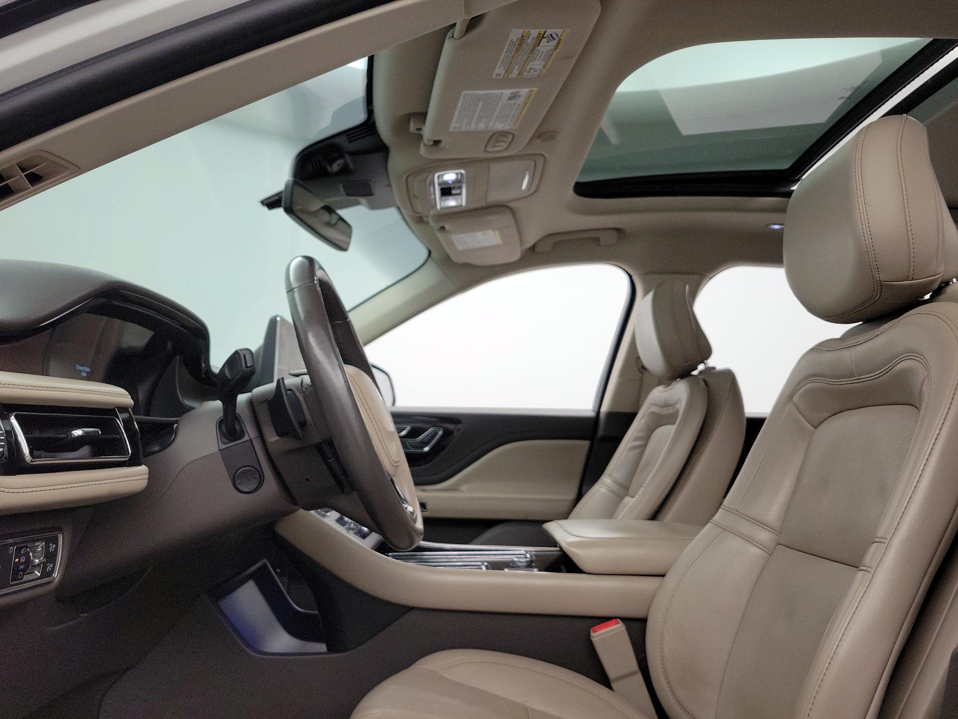 Thumbnail: 2020 Lincoln Aviator - 20