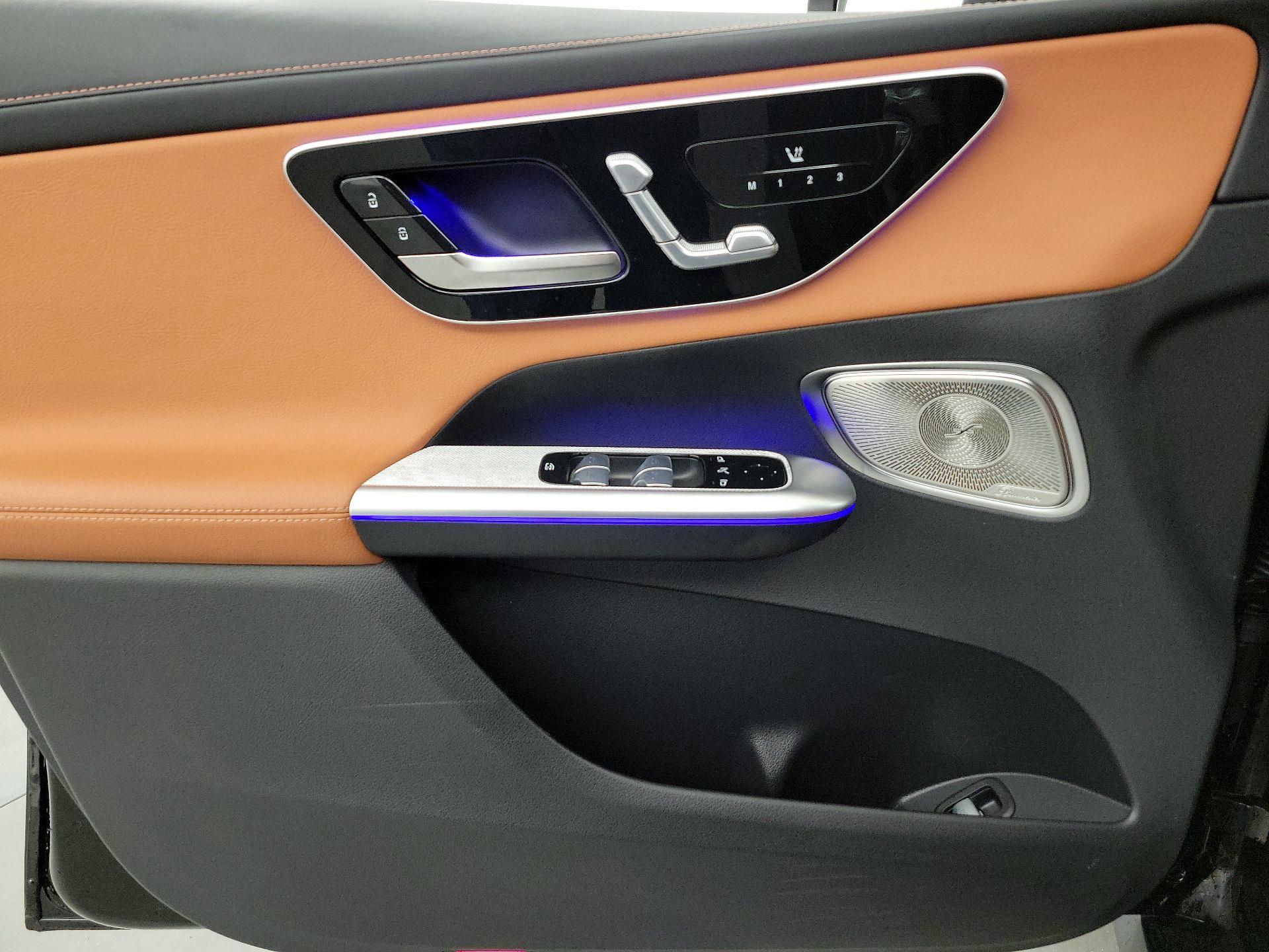 Thumbnail: 2023 Mercedes-Benz GLC - 12