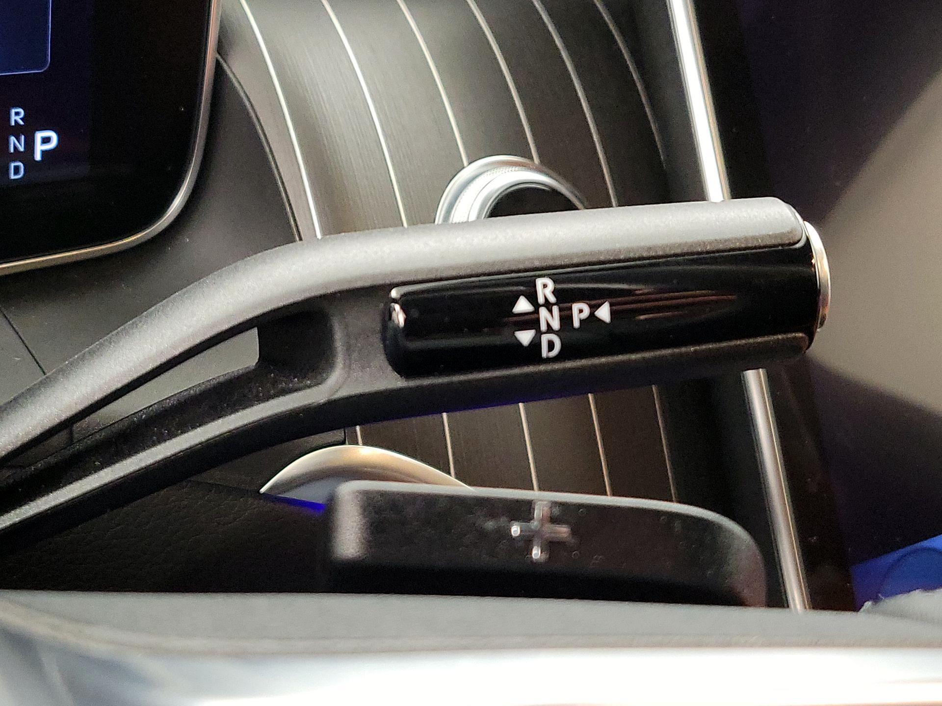 Thumbnail: 2023 Mercedes-Benz GLC - 18