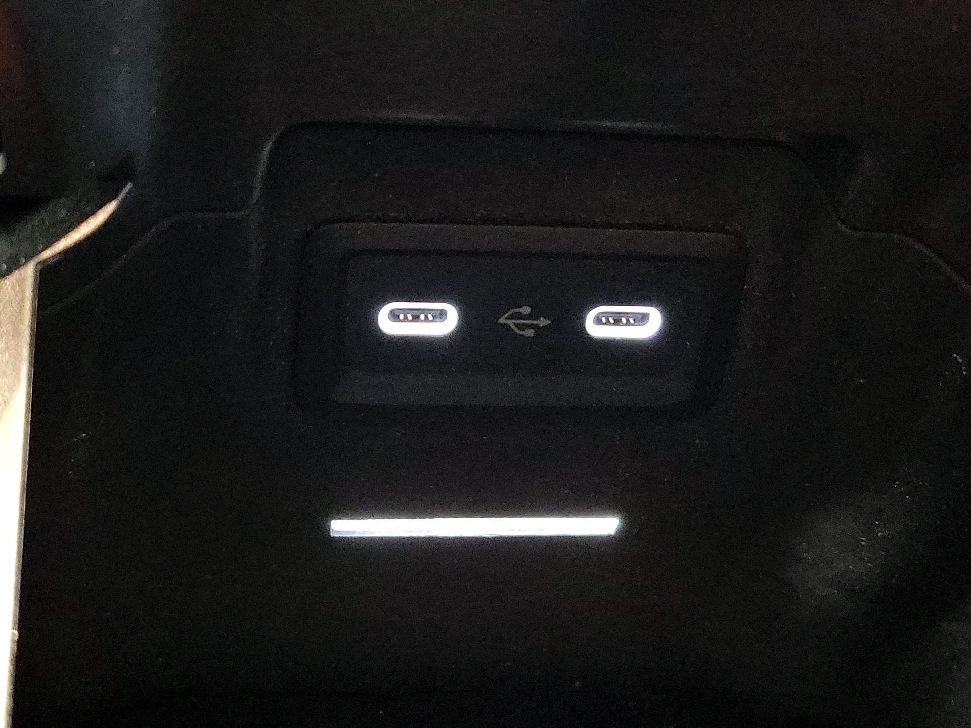 Thumbnail: 2023 Mercedes-Benz GLC - 19