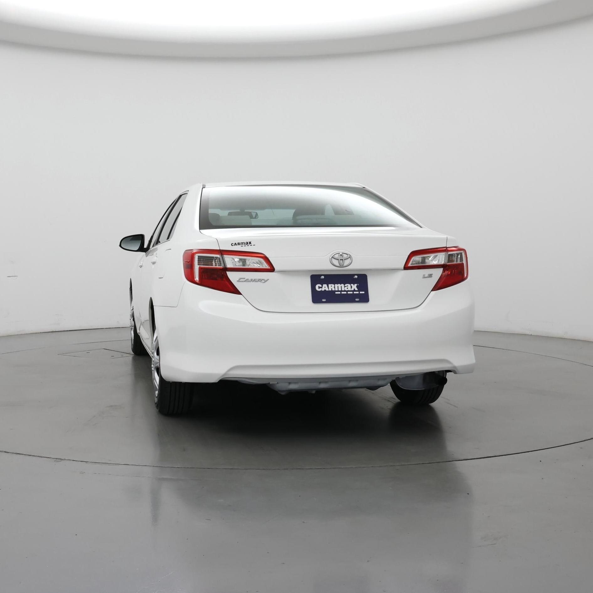 Thumbnail: 2014 Toyota Camry - 6