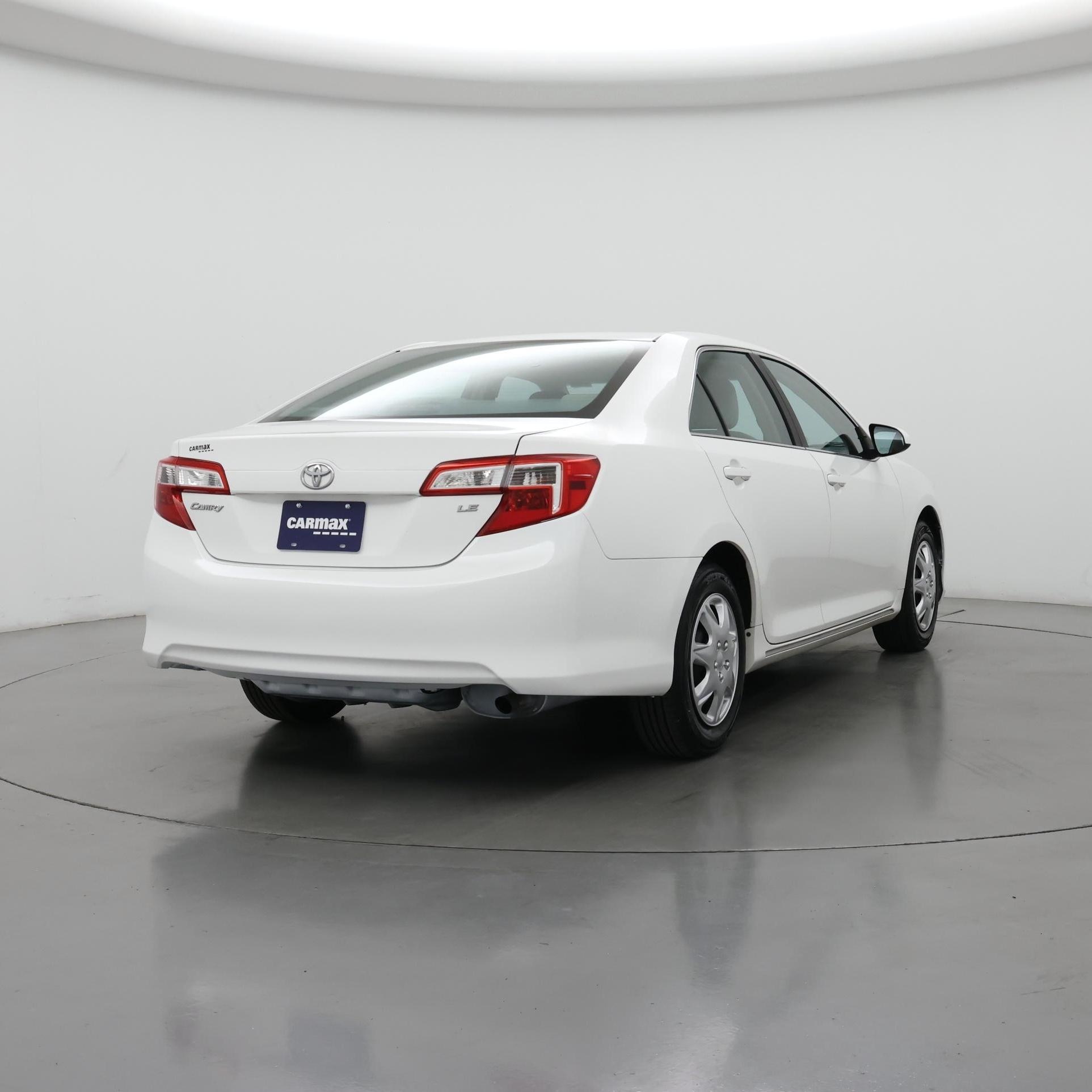 Thumbnail: 2014 Toyota Camry - 8