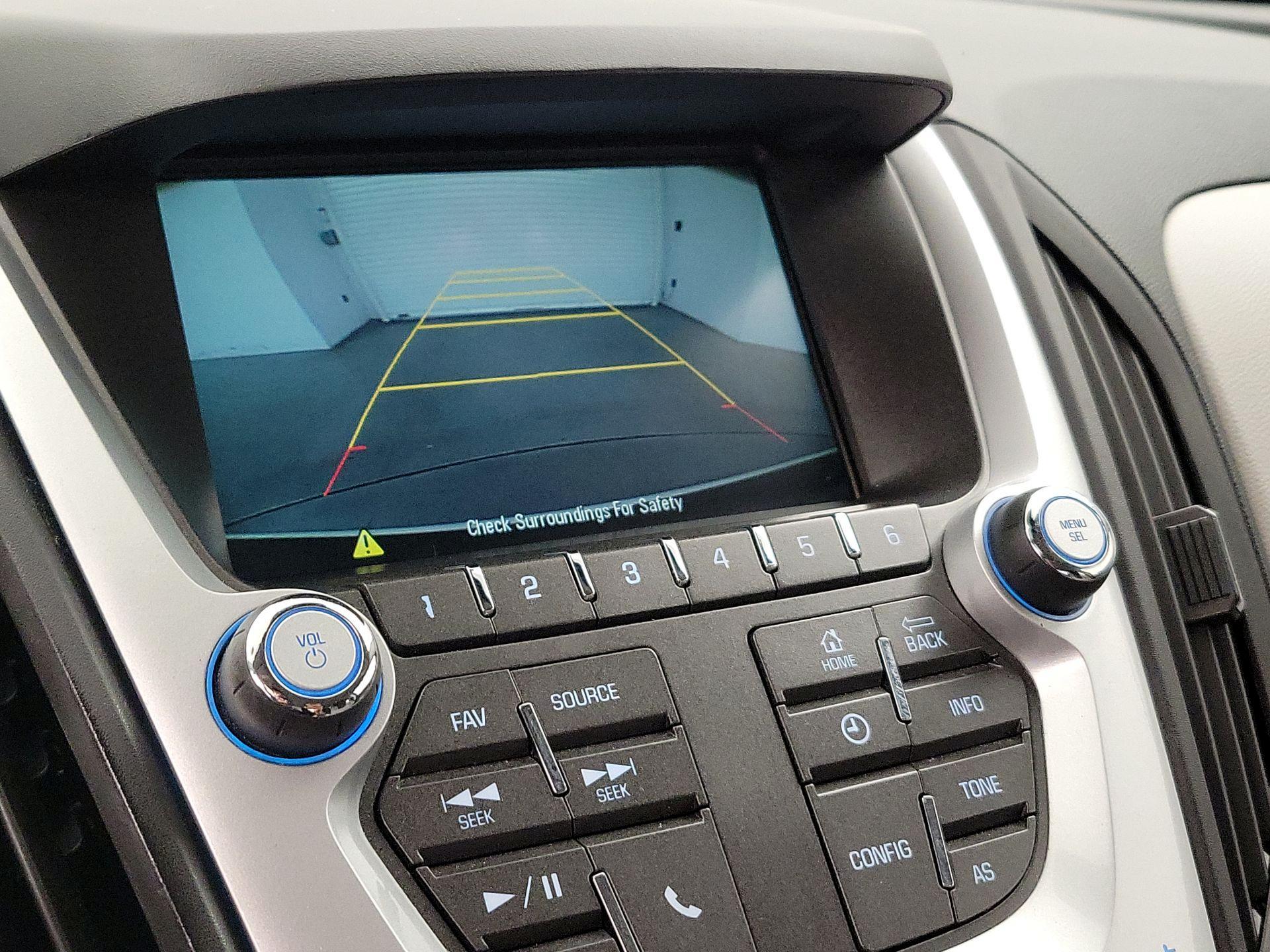 Thumbnail: 2016 Chevrolet Equinox - 13