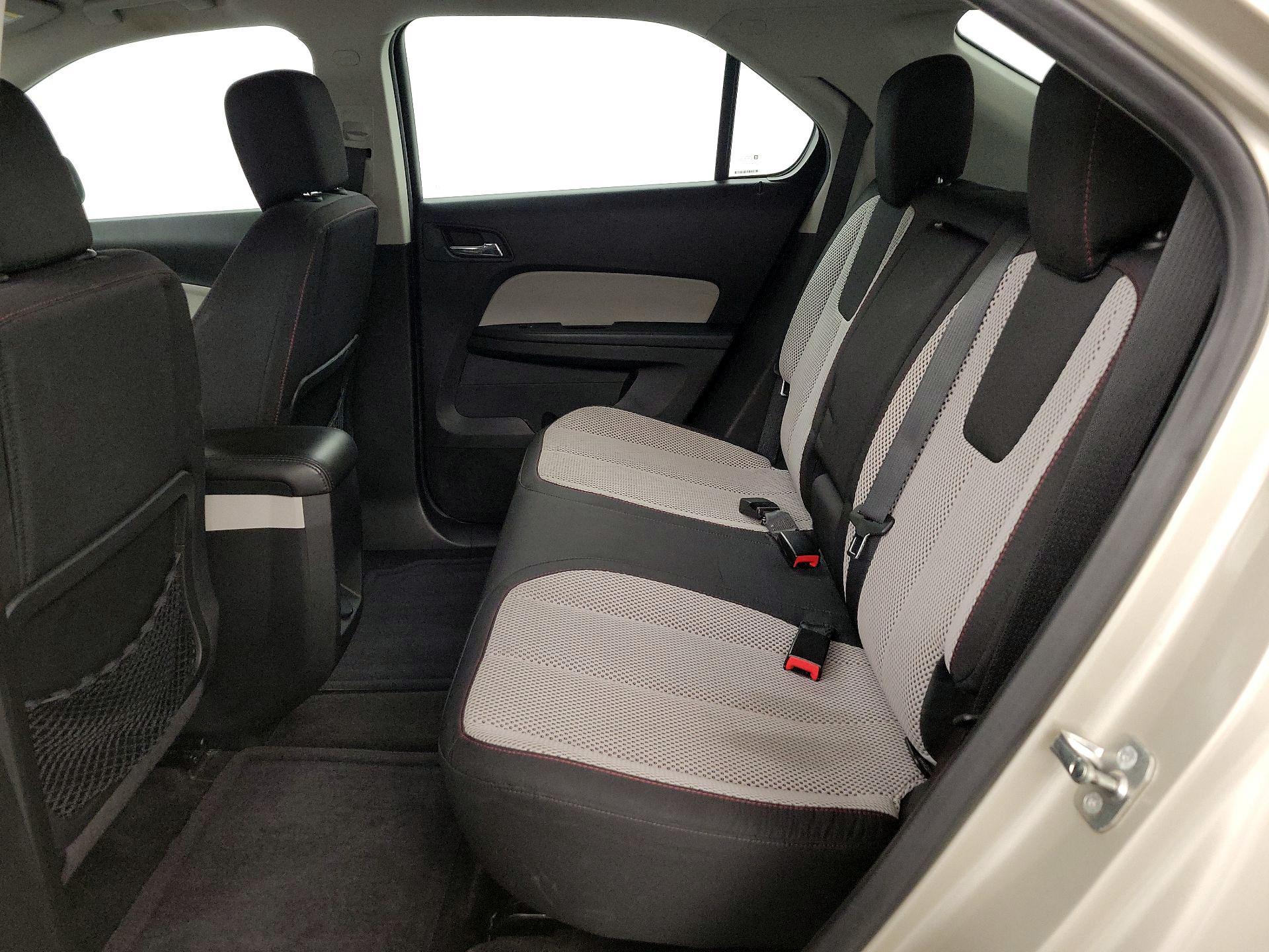 Thumbnail: 2016 Chevrolet Equinox - 18