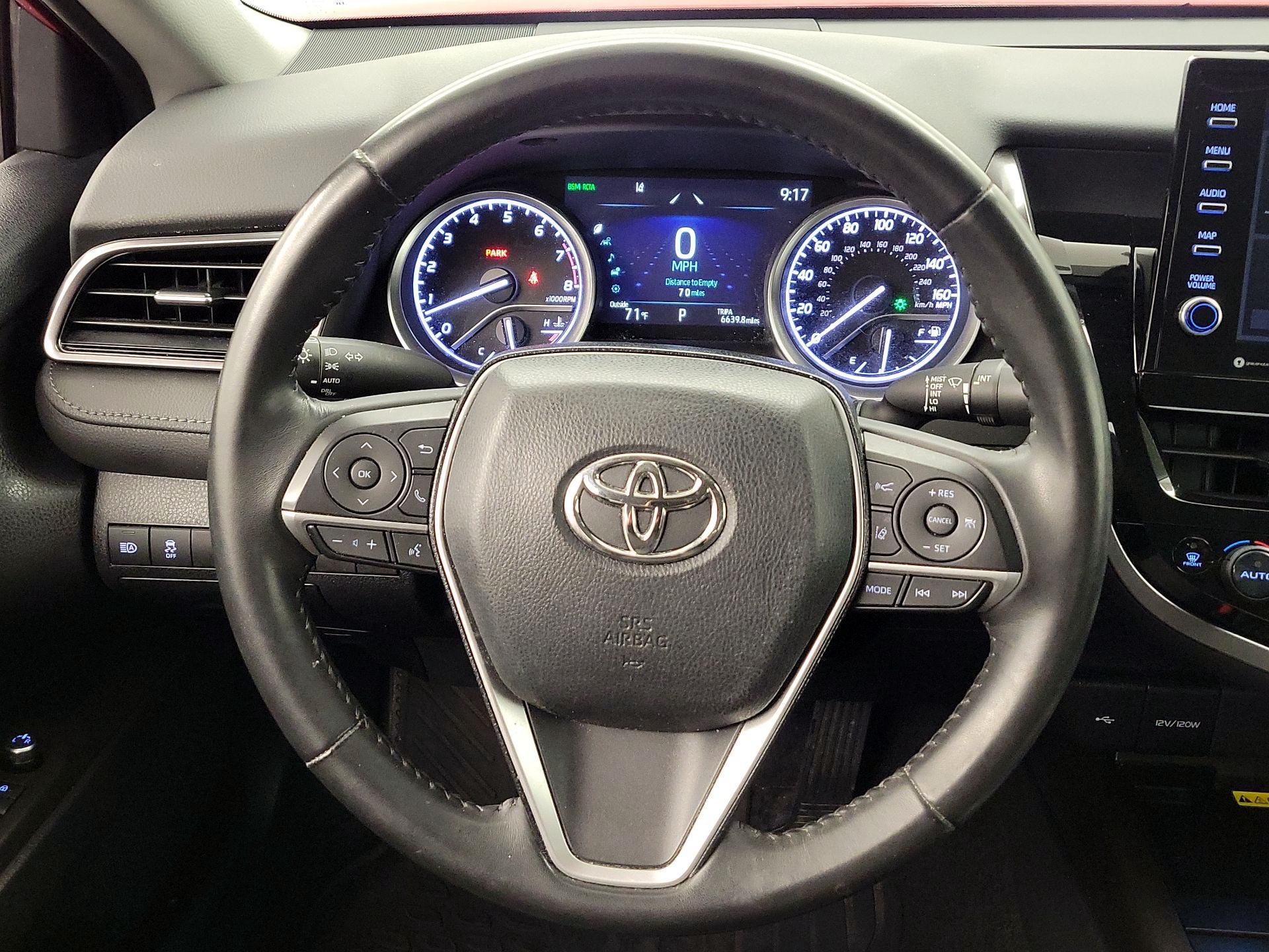 Thumbnail: 2023 Toyota Camry - 10