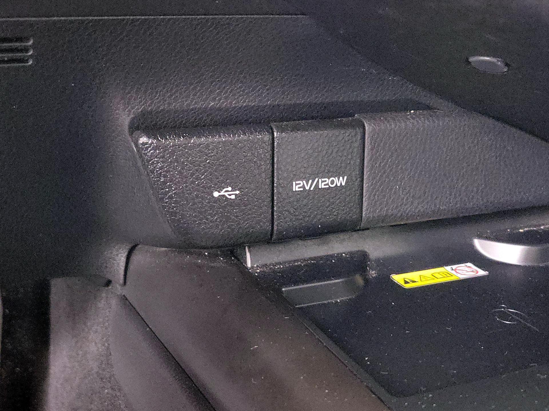 Thumbnail: 2023 Toyota Camry - 18