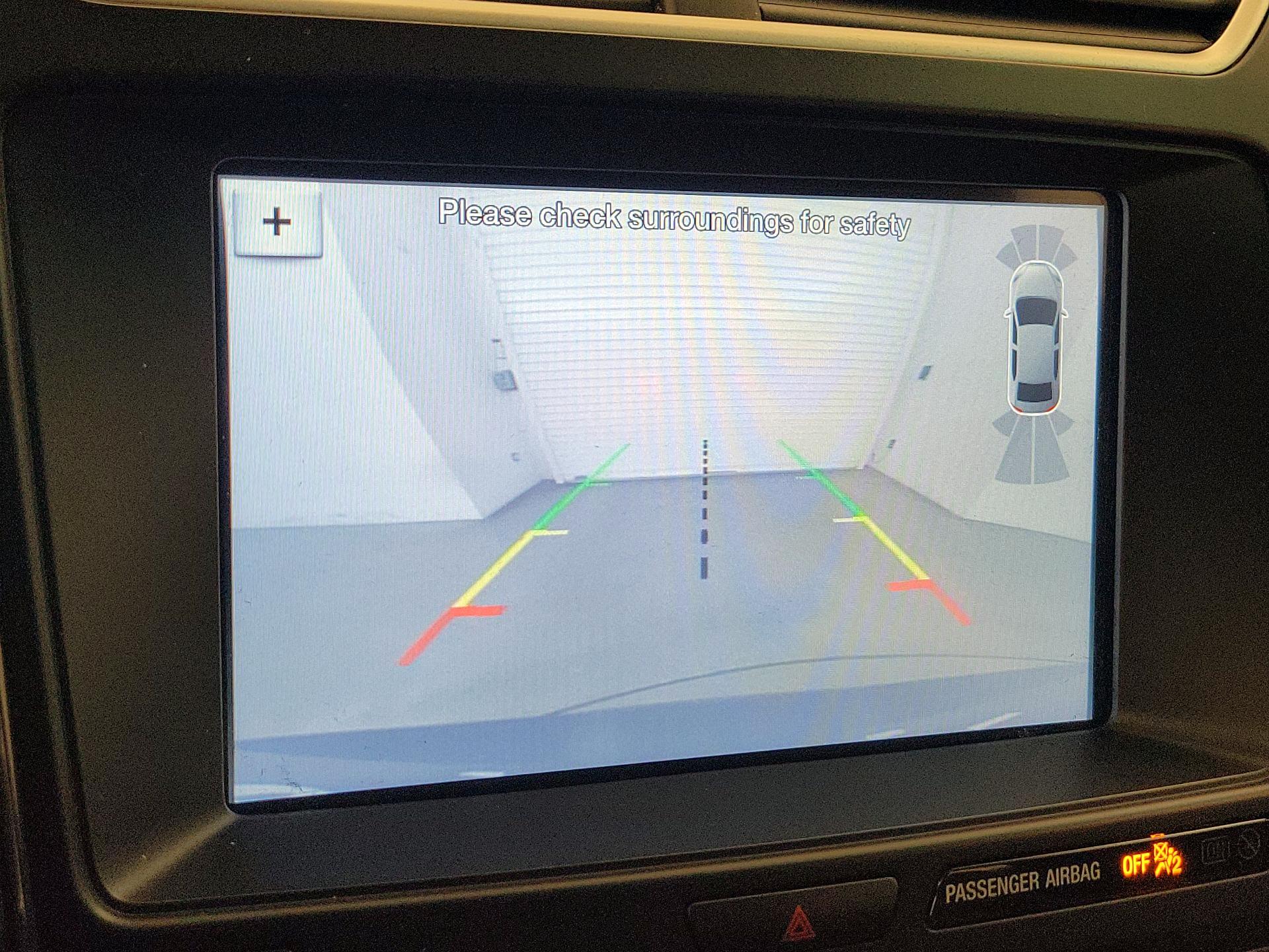 Thumbnail: 2017 Ford Explorer - 15