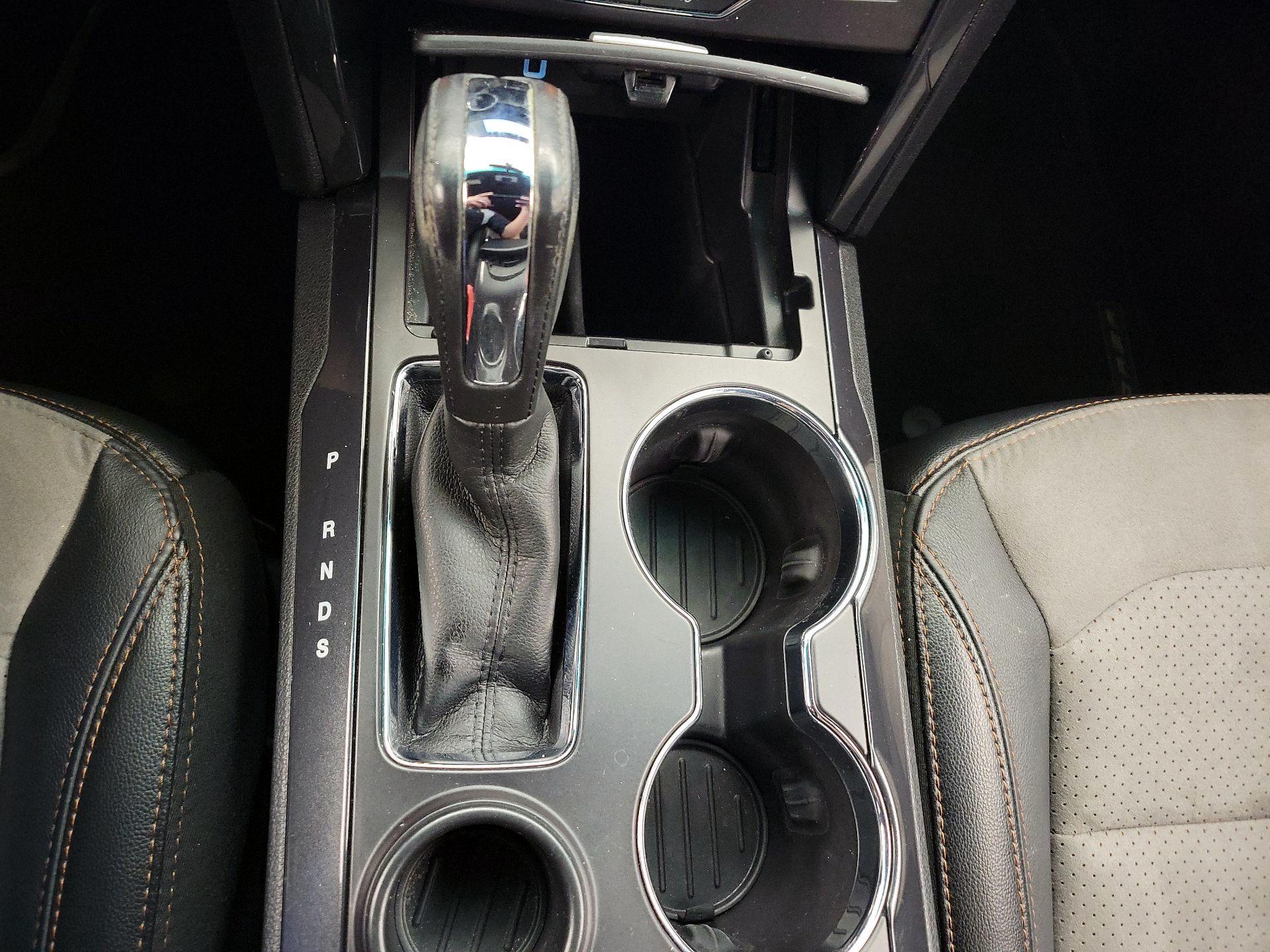 Thumbnail: 2017 Ford Explorer - 18