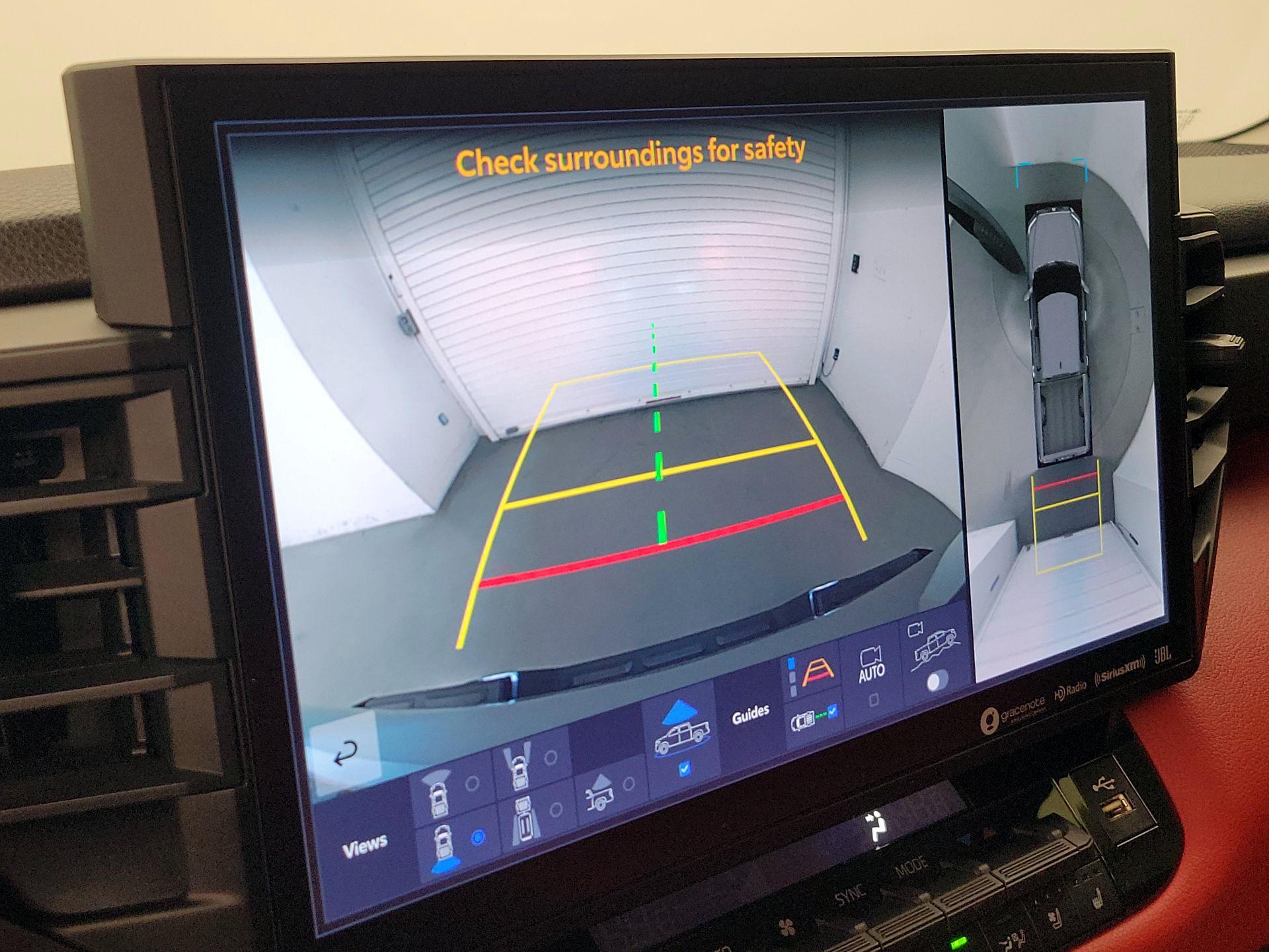 Thumbnail: 2022 Toyota Tundra - 14