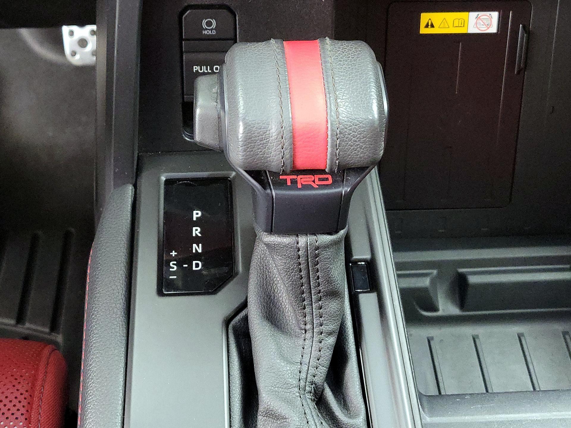 Thumbnail: 2022 Toyota Tundra - 17