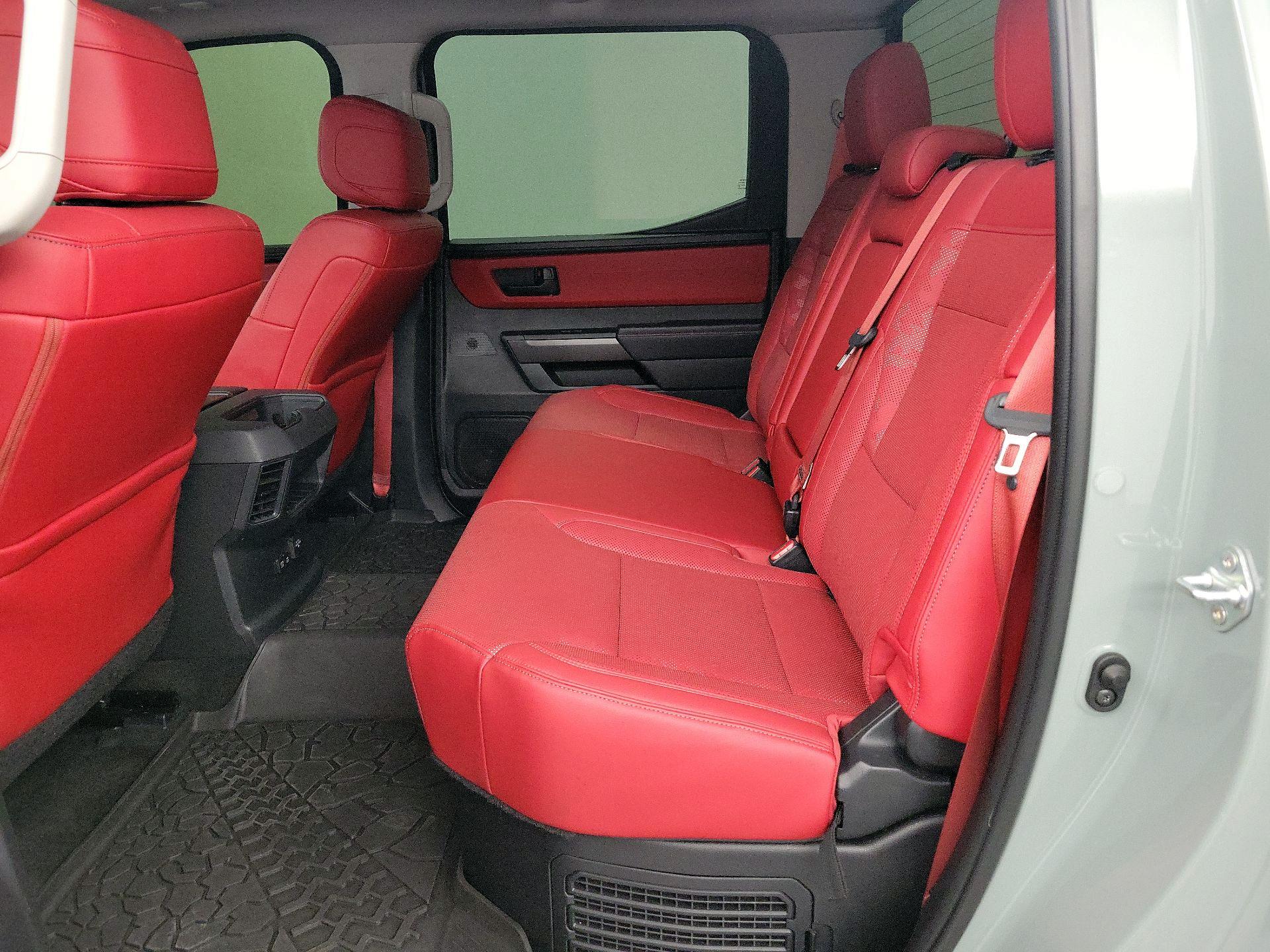 Thumbnail: 2022 Toyota Tundra - 20